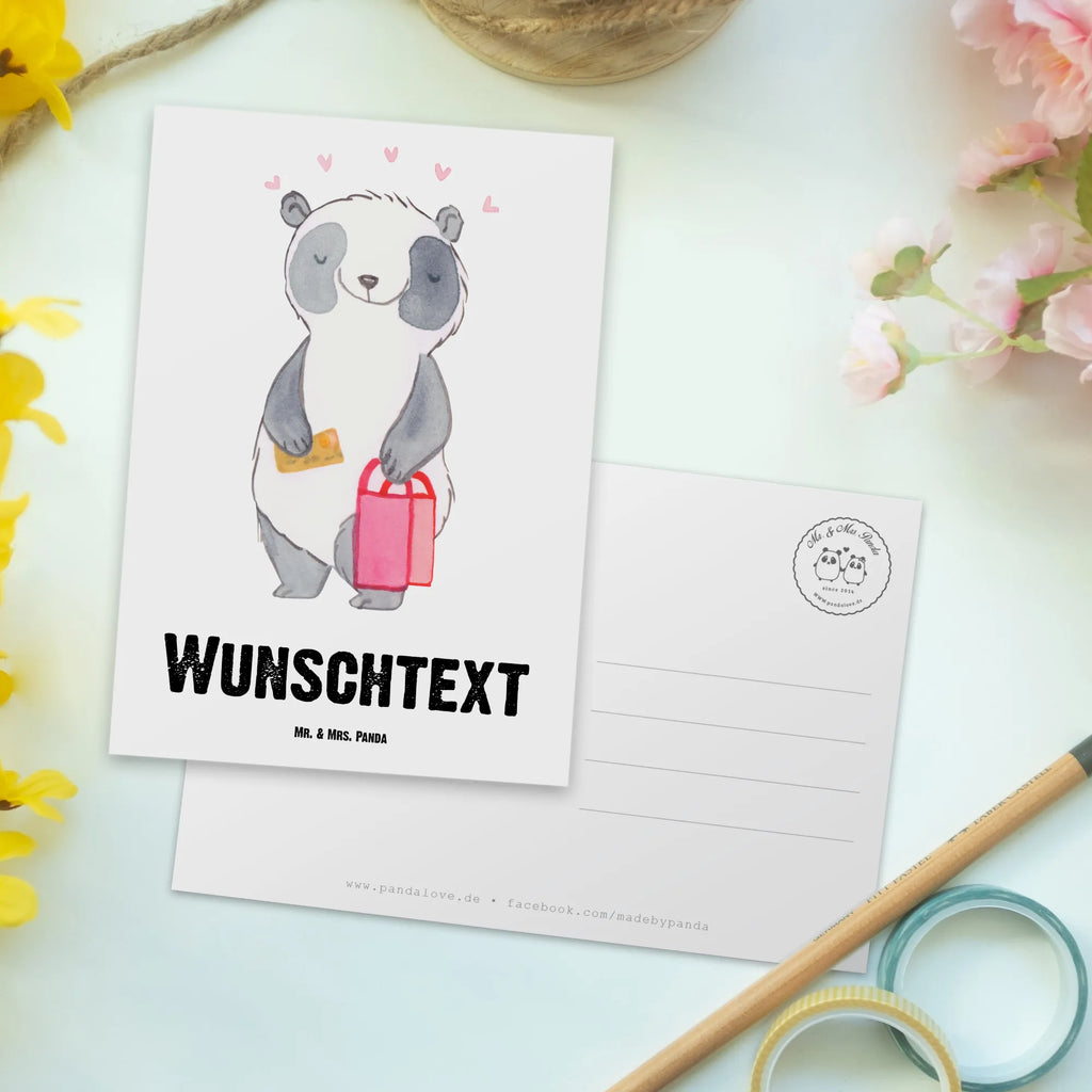 Personalisierte Postkarte Panda Beste Shoppingbegleitung der Welt Postkarte mit Namen, Postkarte bedrucken, Postkarte mit Wunschtext, Postkarte personalisierbar, Geschenkkarte mit Namen, Grußkarte mit Namen, Karte mit Namen, Einladung mit Namen, Ansichtskarte mit Namen, Geschenkkarte mit Wunschtext, Grußkarte mit Wunschtext, Karte mit Wunschtext, Einladung mit Wunschtext, Ansichtskarte mit Wunschtext, für, Dankeschön, Geschenk, Schenken, Geburtstag, Geburtstagsgeschenk, Geschenkidee, Danke, Bedanken, Mitbringsel, Freude machen, Geschenktipp, Shoppingbegleitung, Shoppingpartner, Begleitung, Shoppen, Partner, Freundin, Freund, bff, Shopping, Einkaufen, Shopping-Queen, Queen, Bester