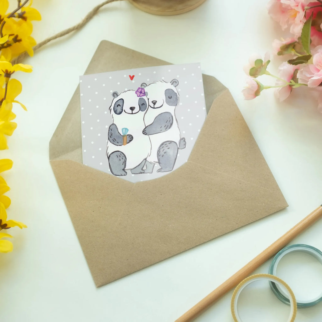 Grußkarte Panda Beste Ehefrau der Welt Grußkarte, Klappkarte, Einladungskarte, Glückwunschkarte, Hochzeitskarte, Geburtstagskarte, Karte, Ansichtskarten, für, Dankeschön, Geschenk, Schenken, Geburtstag, Geburtstagsgeschenk, Geschenkidee, Danke, Bedanken, Mitbringsel, Freude machen, Geschenktipp, Ehefrau, Beste, Frau, Partnerin, Freundin, Traumfrau, Hochzeit, Liebling, Ehepartner, Ehe, Gattin, Lebensgefährtin, Braut, Kleinigkeit