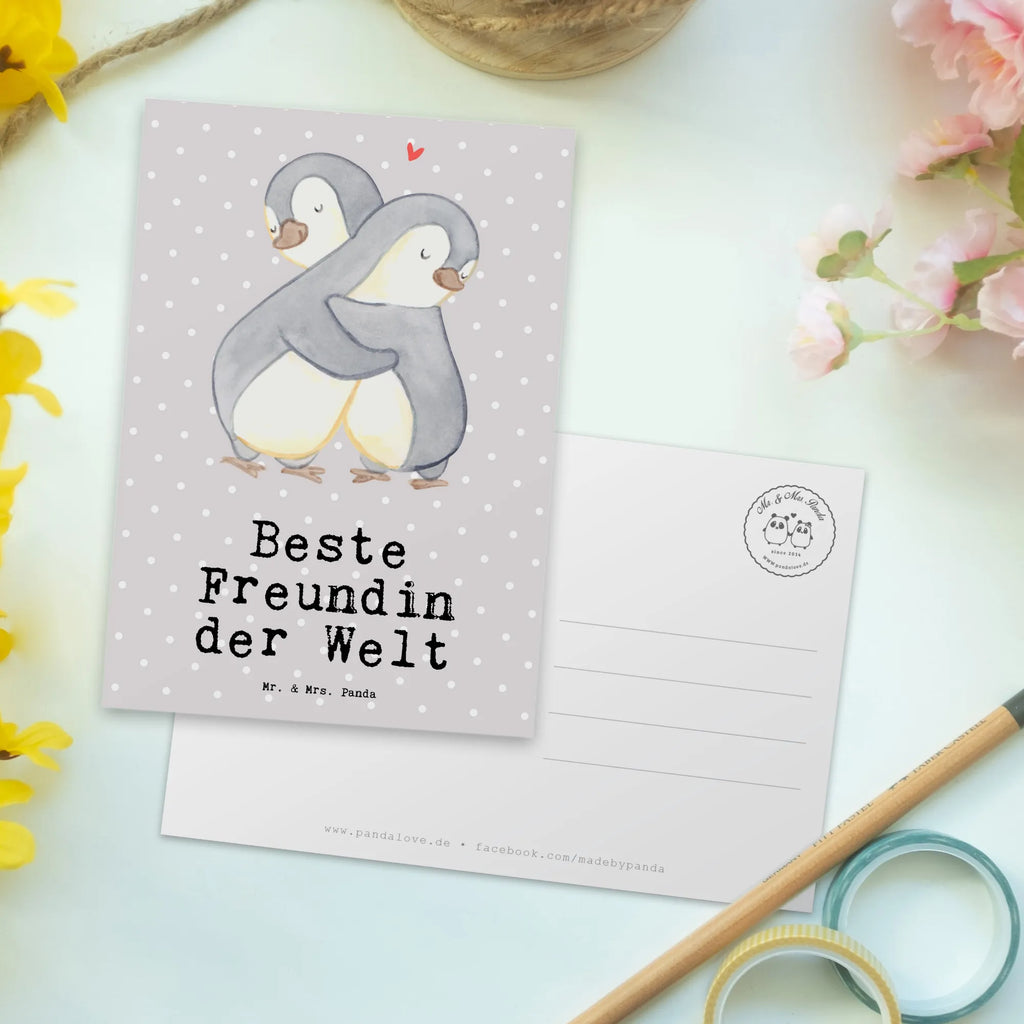 Postkarte Pinguin Beste Freundin der Welt Postkarte, Karte, Geschenkkarte, Grußkarte, Einladung, Ansichtskarte, Geburtstagskarte, Einladungskarte, Dankeskarte, Ansichtskarten, Einladung Geburtstag, Einladungskarten Geburtstag, für, Dankeschön, Geschenk, Schenken, Geburtstag, Geburtstagsgeschenk, Geschenkidee, Danke, Bedanken, Mitbringsel, Freude machen, Geschenktipp, Freundin, beste Freundin, Ehefrau, Frau, bae, bff, Freundinnen, Jahrestag, Freundschaft. Liebste, beste, Spruch