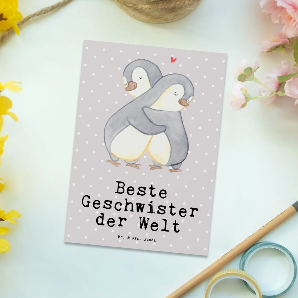 Postkarte Pinguin Beste Geschwister der Welt Postkarte, Karte, Geschenkkarte, Grußkarte, Einladung, Ansichtskarte, Geburtstagskarte, Einladungskarte, Dankeskarte, Ansichtskarten, Einladung Geburtstag, Einladungskarten Geburtstag, für, Dankeschön, Geschenk, Schenken, Geburtstag, Geburtstagsgeschenk, Geschenkidee, Danke, Bedanken, Mitbringsel, Freude machen, Geschenktipp, Geschwister, Geschwisterchen, Bruder, Schwester, Schwestern, Brüder, Familie, Nachwuchs