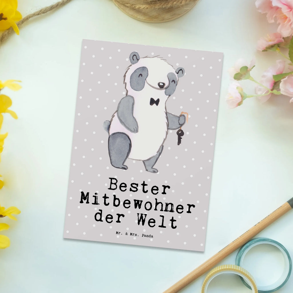 Postkarte Panda Bester Mitbewohner der Welt Postkarte, Karte, Geschenkkarte, Grußkarte, Einladung, Ansichtskarte, Geburtstagskarte, Einladungskarte, Dankeskarte, Ansichtskarten, Einladung Geburtstag, Einladungskarten Geburtstag, für, Dankeschön, Geschenk, Schenken, Geburtstag, Geburtstagsgeschenk, Geschenkidee, Danke, Bedanken, Mitbringsel, Freude machen, Geschenktipp, Mitbewohner, WG, Zimmernachbar, Wohngemeinschaft, WG-Bewohner, Zimmerkollege, Zimmergenosse, Stubenkamerad