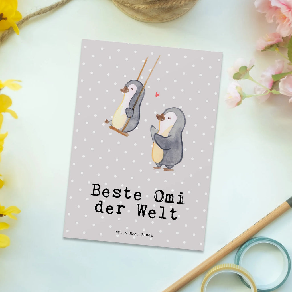 Postkarte Pinguin Beste Omi der Welt Postkarte, Karte, Geschenkkarte, Grußkarte, Einladung, Ansichtskarte, Geburtstagskarte, Einladungskarte, Dankeskarte, Ansichtskarten, Einladung Geburtstag, Einladungskarten Geburtstag, für, Dankeschön, Geschenk, Schenken, Geburtstag, Geburtstagsgeschenk, Geschenkidee, Danke, Bedanken, Mitbringsel, Freude machen, Geschenktipp, Großmutter, Oma, Omi, Großpapa, Großmama, Enkel, Enkelin, Enkelkind, Kleinigkeit, Ommi, Omma, Bester