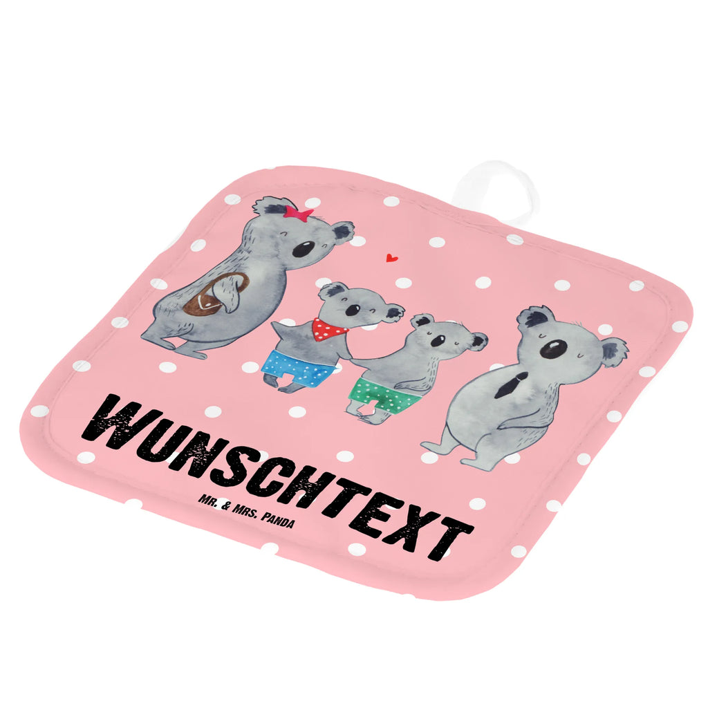 Personalisierte Topflappen Koala Familie zwei Topflappen personalisiert, Personalisierte Topfuntersetzer, Personalisierter Ofenhandschuh, Topflappen Set personalisiert, Topflappen mit Namen, Namensaufdruck, Familie, Vatertag, Muttertag, Bruder, Schwester, Mama, Papa, Oma, Opa, Koala, Koalabär, beste Familie, Familienzeit, Familienleben, Koalafamilie, Lieblingsfamilie