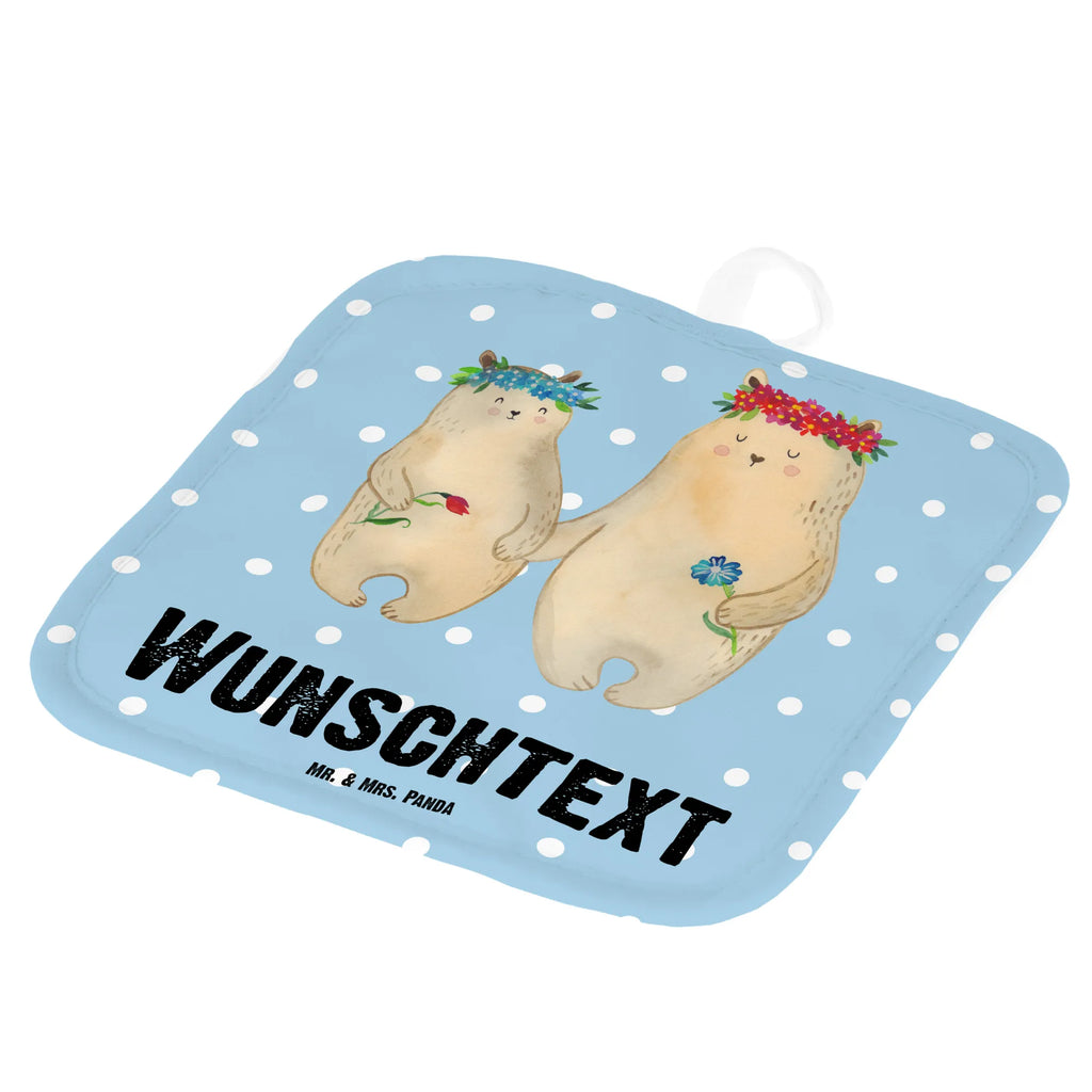 Personalisierte Topflappen Bären mit Blumenkranz Topflappen personalisiert, Personalisierte Topfuntersetzer, Personalisierter Ofenhandschuh, Topflappen Set personalisiert, Topflappen mit Namen, Namensaufdruck, Familie, Vatertag, Muttertag, Bruder, Schwester, Mama, Papa, Oma, Opa, Bär, Bären, Mutter, Mutti, Mami, Lieblingsmensch, Lieblingsmama, beste Mutter, weltbeste Mama, Geschenk Mama. Muttertag, Tochter, Kind, Kinder, Töchter, Family, Vorbild