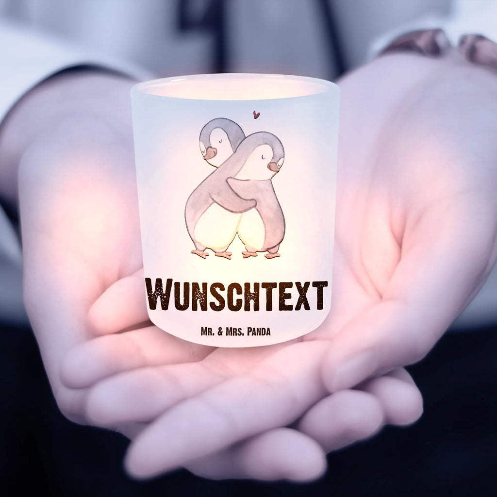 Personalisiertes Windlicht Pinguine Kuscheln Personalisiertes Windlicht, Personalisiertes Windlicht Glas, Personalisiertes Teelichtglas, Personalisierter Teelichthalter, Personalisiertes Kerzenglas, Personalisierte Kerze, Personalisiertes Teelicht, Windlicht mit Namen, Windlicht Glas mit Namen, Teelichtglas mit Namen, Teelichthalter mit Namen, Teelichter mit Namen, Kerzenglas mit Namen, Kerze mit Namen, Teelicht mit Namen, Namenspersonalisierung, Name, selbst gestalten, Wunschtext, Bedrucken, Liebe, Partner, Freund, Freundin, Ehemann, Ehefrau, Heiraten, Verlobung, Heiratsantrag, Liebesgeschenk, Jahrestag, Hocheitstag, Valentinstag, Geschenk für Frauen, Hochzeitstag, Mitbringsel, Geschenk für Freundin, Geschenk für Partner, Liebesbeweis, für Männer, für Ehemann