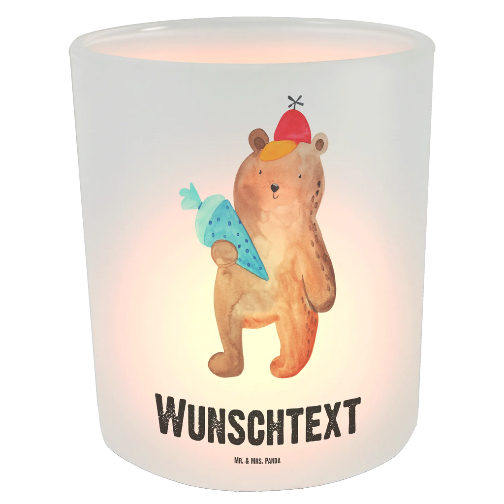 Personalisiertes Windlicht Bär mit Schultüte Personalisiertes Windlicht, Personalisiertes Windlicht Glas, Personalisiertes Teelichtglas, Personalisierter Teelichthalter, Personalisiertes Kerzenglas, Personalisierte Kerze, Personalisiertes Teelicht, Windlicht mit Namen, Windlicht Glas mit Namen, Teelichtglas mit Namen, Teelichthalter mit Namen, Teelichter mit Namen, Kerzenglas mit Namen, Kerze mit Namen, Teelicht mit Namen, Namenspersonalisierung, Name, selbst gestalten, Wunschtext, Bedrucken, Bär, Teddy, Teddybär, Bär Motiv, Schultüte, Erster Schultag Geschenk, Einschulung Geschenk, Schule Geschenk, Grundschule, Schulanfang, Schulbeginn