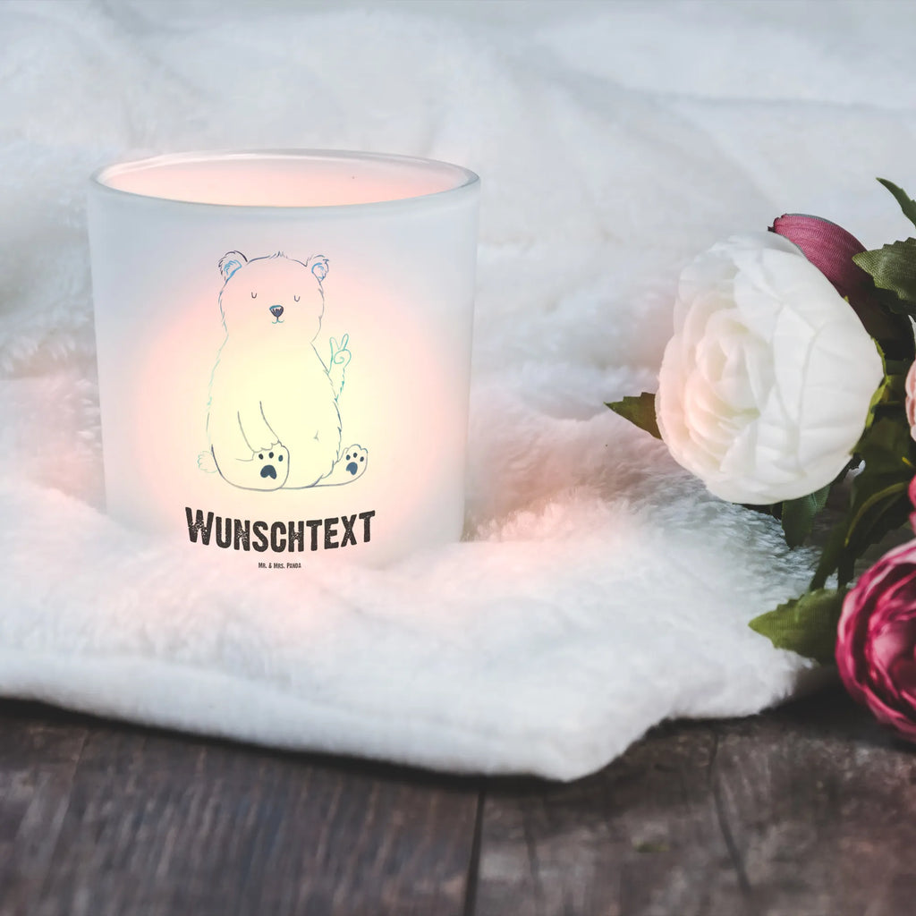 Personalisiertes Windlicht Eisbär Faul Personalisiertes Windlicht, Personalisiertes Windlicht Glas, Personalisiertes Teelichtglas, Personalisierter Teelichthalter, Personalisiertes Kerzenglas, Personalisierte Kerze, Personalisiertes Teelicht, Windlicht mit Namen, Windlicht Glas mit Namen, Teelichtglas mit Namen, Teelichthalter mit Namen, Teelichter mit Namen, Kerzenglas mit Namen, Kerze mit Namen, Teelicht mit Namen, Namenspersonalisierung, Name, selbst gestalten, Wunschtext, Bedrucken, Bär, Teddy, Teddybär, Eisbär, Nordpol, Faul, Entspannen, Relaxen, Büro, Arbeit, Bürojob, Arbeitsplatz, Homeoffice