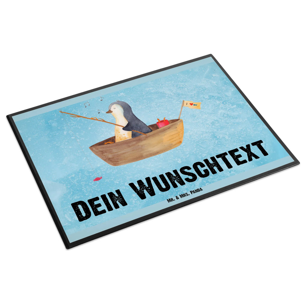 Personalisierte Schreibtischunterlage Pinguin Angelboot Personalisierte Schreibunterlage, Personalisierte Schreibtischauflage, Personalisierte Schreibtisch Unterlagen, Schreibunterlage mit Namen, Schreibtischauflage mit Namen, Schreibtisch Unterlagen mit Namen, Selbst gestalten, Namensaufdruck, Namenspersonalisierung, Pinguin, Pinguine, Angeln, Boot, Angelboot, Lebenslust, Leben, genießen, Motivation, Neustart, Neuanfang, Trennung, Scheidung, Geschenkidee Liebeskummer