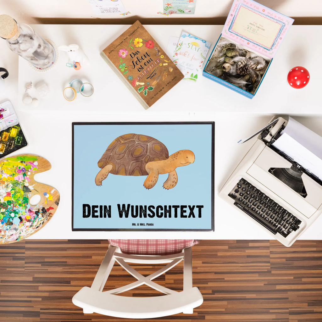 Personalisierte Schreibtischunterlage Schildkröte marschiert Personalisierte Schreibunterlage, Personalisierte Schreibtischauflage, Personalisierte Schreibtisch Unterlagen, Schreibunterlage mit Namen, Schreibtischauflage mit Namen, Schreibtisch Unterlagen mit Namen, Selbst gestalten, Namensaufdruck, Namenspersonalisierung, Meerestiere, Meer, Urlaub, Schildkröte, Schildkröten, get lost, Abenteuer, Reiselust, Inspiration, Neustart, Motivation, Lieblingsmensch