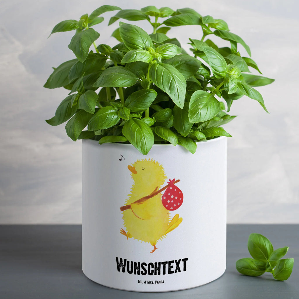 Personalisierter XL Blumentopf Küken Wanderer Personalisierter Blumentopf, Personalisierter Übertopf, Personalisierter Pflanztopf, Personalisierter Keramiktopf, Personalisierter Kräutertopf, Personalisierter Topf, Personalisierter Pflanzkübel, Personalisierter Blumenübertopf, Ostern, Osterhase, Ostergeschenke, Osternest, Osterdeko, Geschenke zu Ostern, Ostern Geschenk, Ostergeschenke Kinder, Ostern Kinder, Küken, Osterei, Ostereier, Ei, Frühlingsgefühle, Freude, Grüße, liebe Grüße, Frohe Ostern, Ostergrüße, Flausen, Wunder, Reisen, Weltenbummler, Zeit, Zeitmanagement, Backpacker