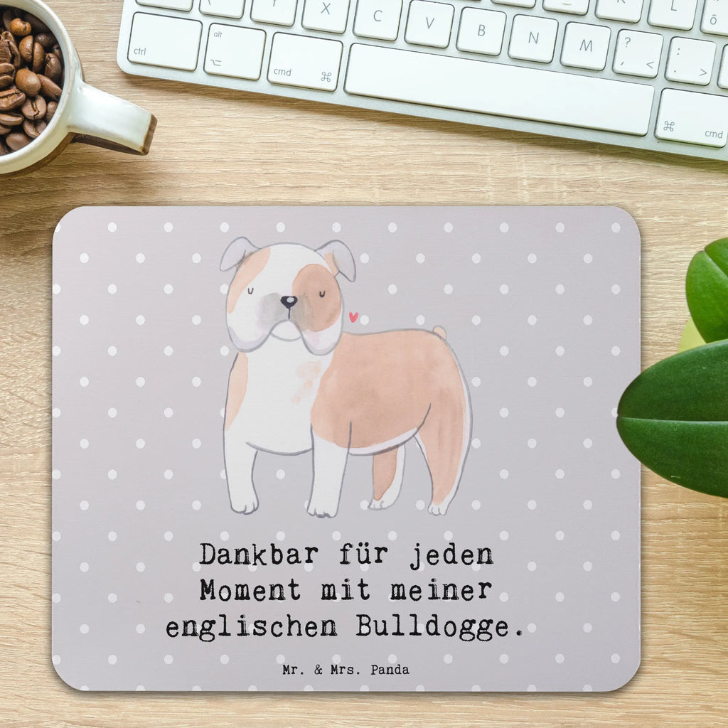 Mauspad Englische Bulldogge Moment Mousepad, Computer zubehör, Büroausstattung, PC Zubehör, Arbeitszimmer, Mauspad, Einzigartiges Mauspad, Designer Mauspad, Mausunterlage, Mauspad Büro, Hund, Hunderasse, Rassehund, Hundebesitzer, Geschenk, Tierfreund, Schenken, Welpe, Englische Bulldogge, English Bulldog