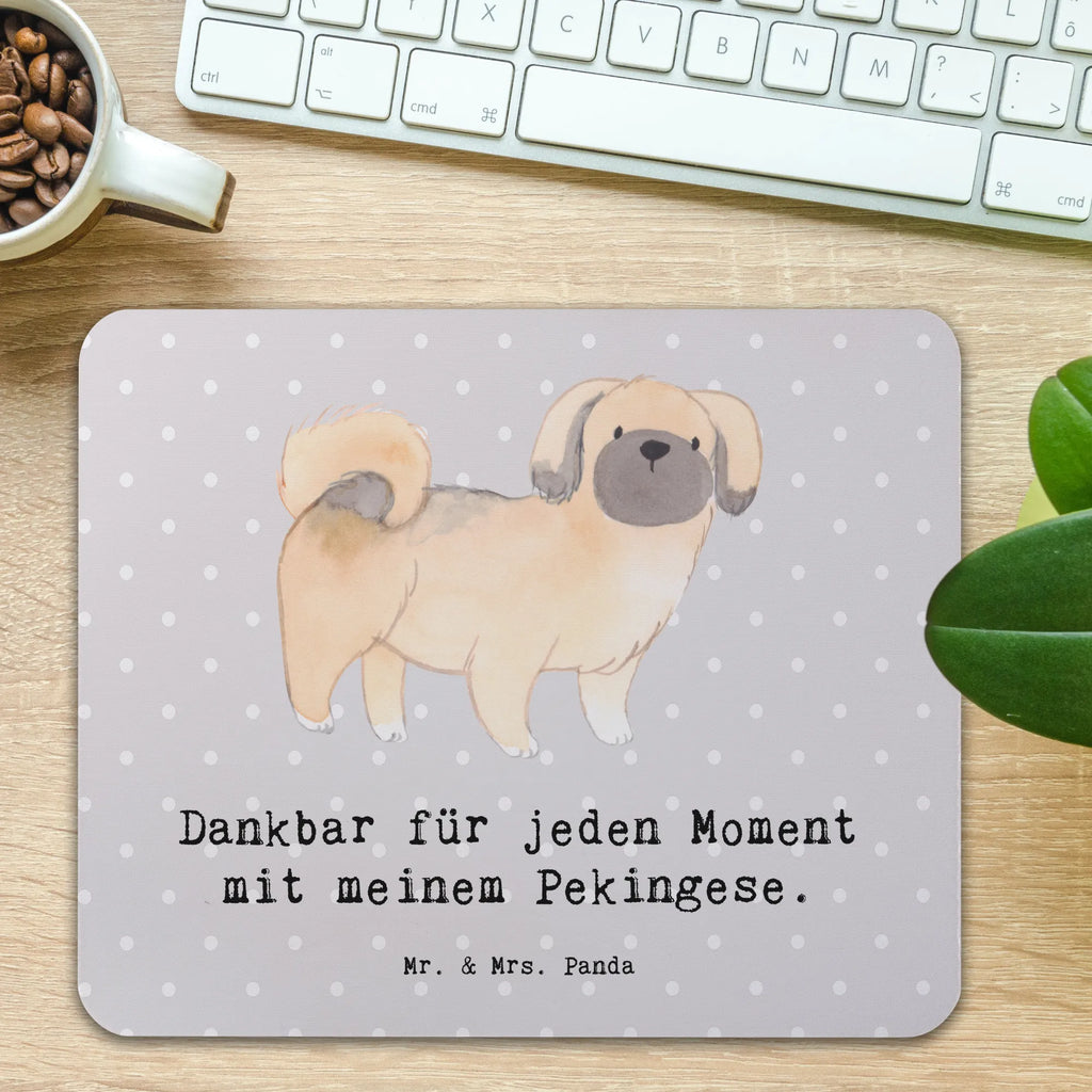 Mauspad Pekingese Moment Mousepad, Computer zubehör, Büroausstattung, PC Zubehör, Arbeitszimmer, Mauspad, Einzigartiges Mauspad, Designer Mauspad, Mausunterlage, Mauspad Büro, Hund, Hunderasse, Rassehund, Hundebesitzer, Geschenk, Tierfreund, Schenken, Welpe, Pekingese, Pekinese, Peking-Palasthund