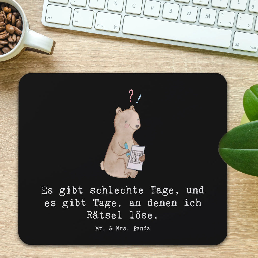 Mauspad Bär Rätsel lösen Mousepad, Computer zubehör, Büroausstattung, PC Zubehör, Arbeitszimmer, Mauspad, Einzigartiges Mauspad, Designer Mauspad, Mausunterlage, Mauspad Büro, Geschenk, Sport, Sportart, Hobby, Schenken, Danke, Dankeschön, Auszeichnung, Gewinn, Sportler, Rätsel lösen, Kreuzworträtsel lösen, Knobeln, Gedächtnistraining, Gedächtnissport