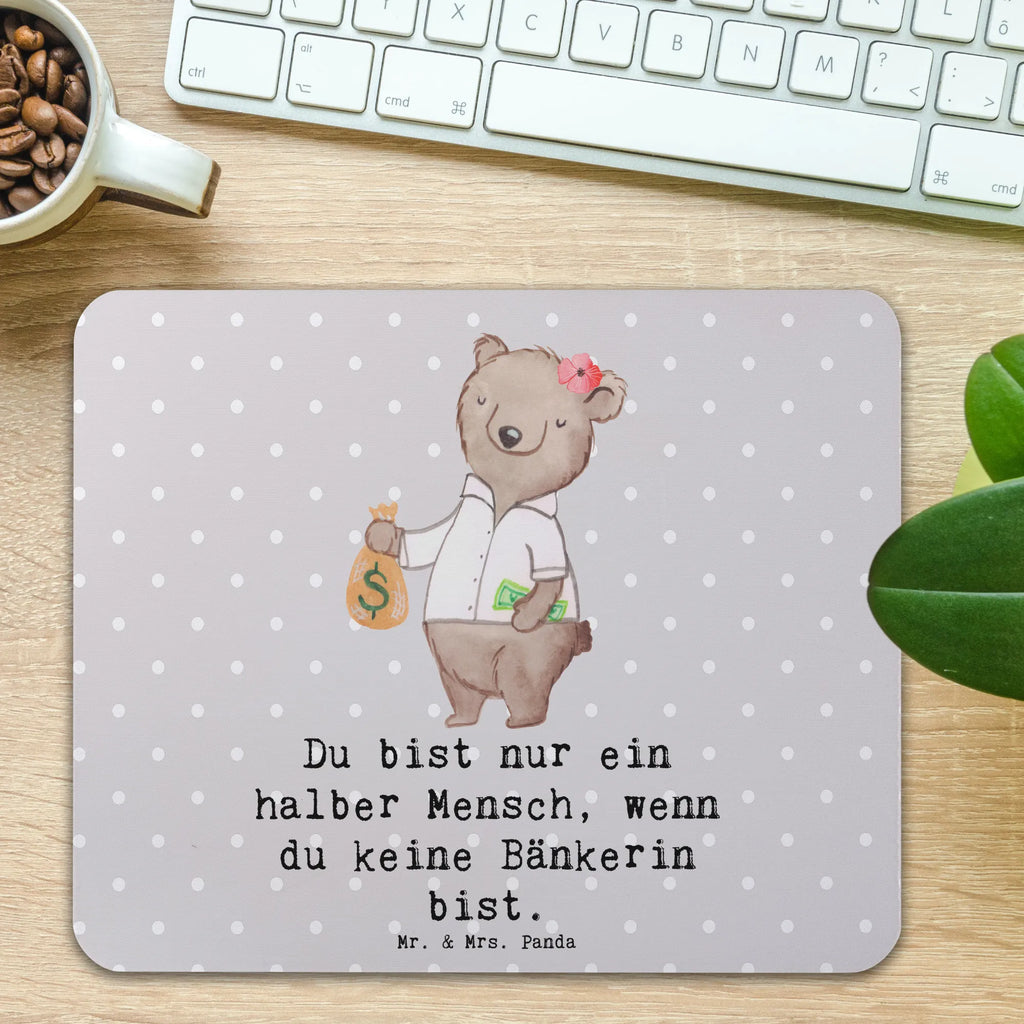 Mauspad Bänkerin mit Herz Mousepad, Computer zubehör, Büroausstattung, PC Zubehör, Arbeitszimmer, Mauspad, Einzigartiges Mauspad, Designer Mauspad, Mausunterlage, Mauspad Büro, Beruf, Ausbildung, Jubiläum, Abschied, Rente, Kollege, Kollegin, Geschenk, Schenken, Arbeitskollege, Mitarbeiter, Firma, Danke, Dankeschön, Bänkerin, Bankfachfrau, Bankangestellte, Bankberaterin