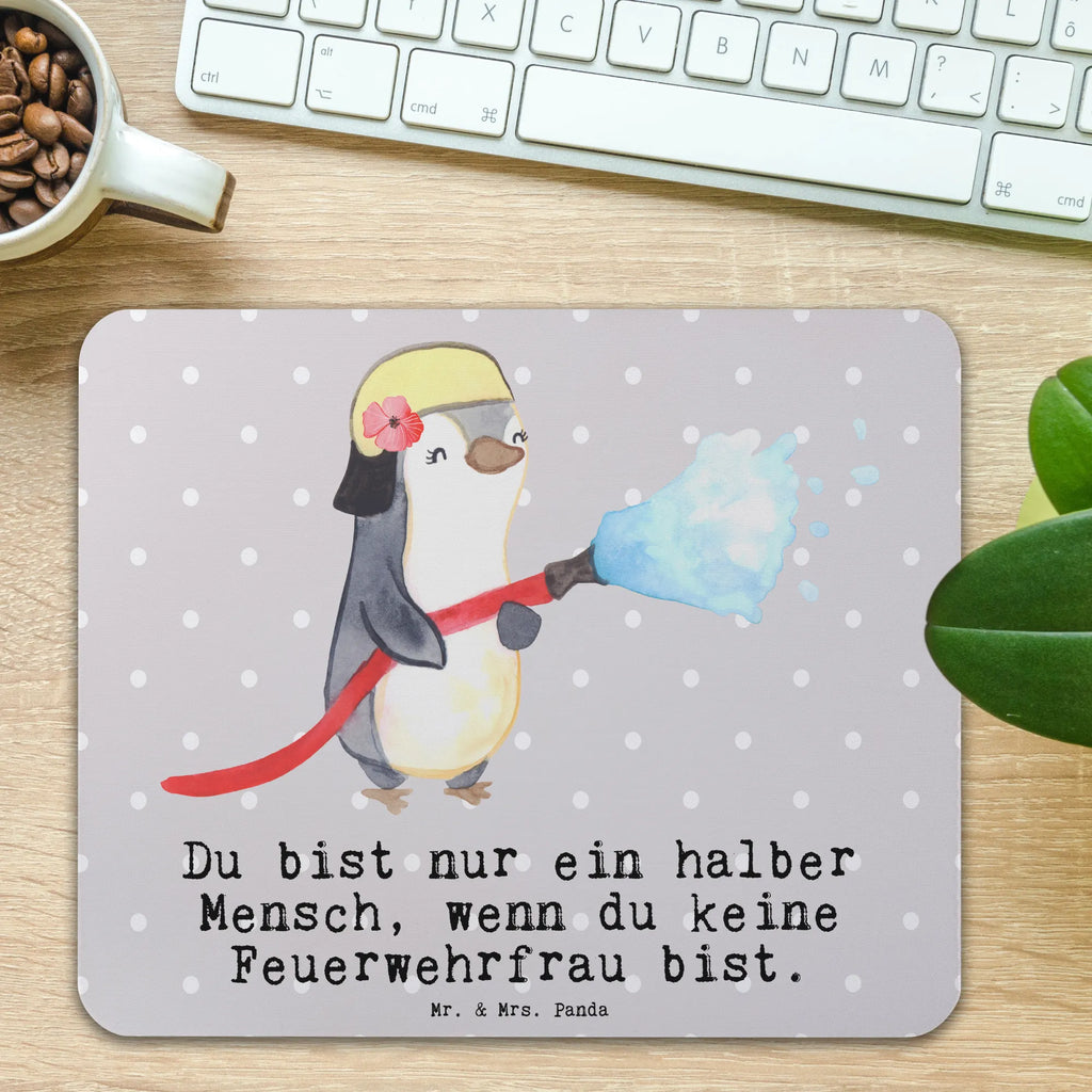 Mauspad Feuerwehrfrau mit Herz Mousepad, Computer zubehör, Büroausstattung, PC Zubehör, Arbeitszimmer, Mauspad, Einzigartiges Mauspad, Designer Mauspad, Mausunterlage, Mauspad Büro, Beruf, Ausbildung, Jubiläum, Abschied, Rente, Kollege, Kollegin, Geschenk, Schenken, Arbeitskollege, Mitarbeiter, Firma, Danke, Dankeschön, Feuerwehrfrau, Feuerwehrhauptfrau, Brandschutz, Feuerwehr, freiwillige Feuerwehr