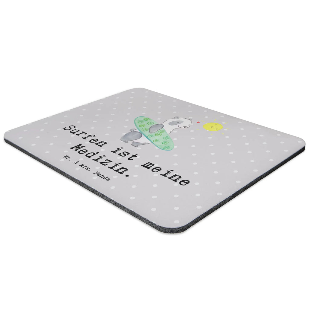 Mauspad Panda Surfen Mousepad, Computer zubehör, Büroausstattung, PC Zubehör, Arbeitszimmer, Mauspad, Einzigartiges Mauspad, Designer Mauspad, Mausunterlage, Mauspad Büro, Geschenk, Sport, Sportart, Hobby, Schenken, Danke, Dankeschön, Auszeichnung, Gewinn, Sportler, Wellenreiten, Surfen, Surfschule, Surfen Erholung