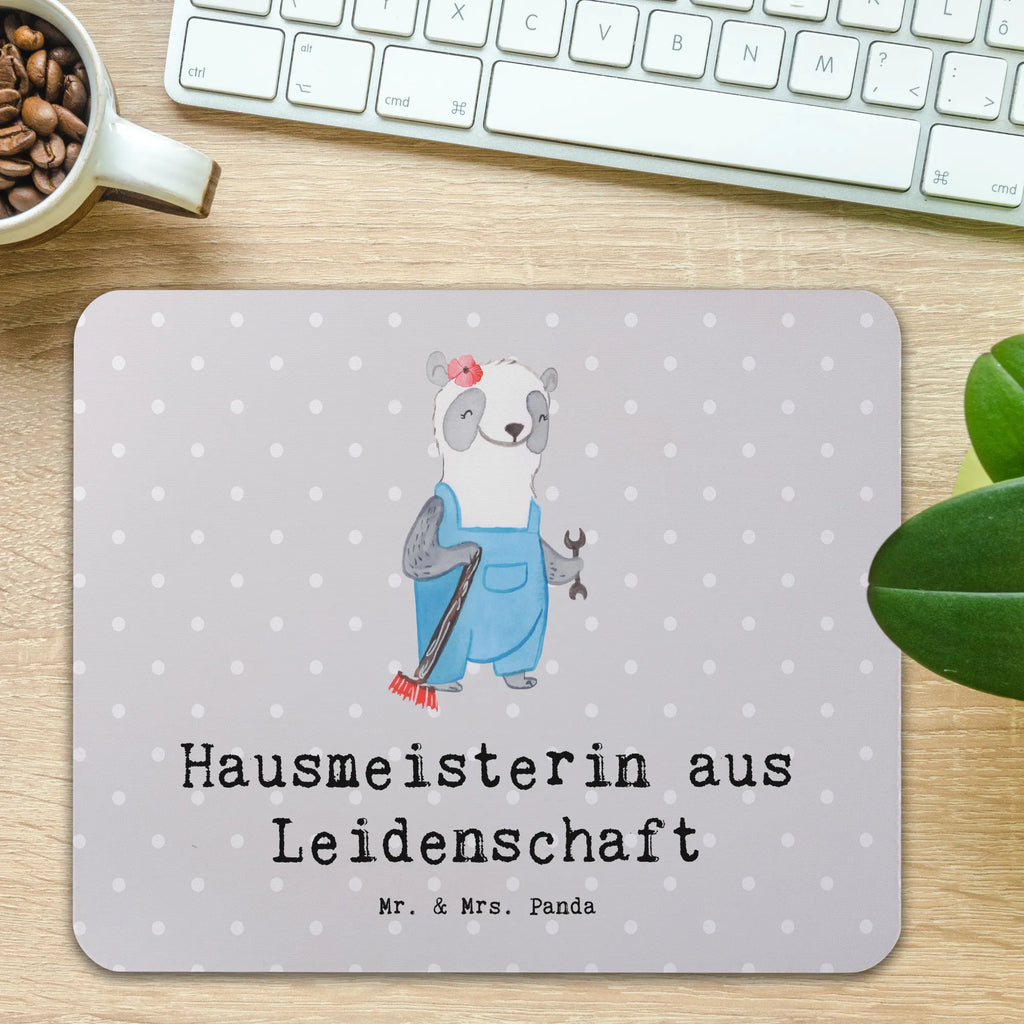 Mauspad Hausmeisterin aus Leidenschaft Mousepad, Computer zubehör, Büroausstattung, PC Zubehör, Arbeitszimmer, Mauspad, Einzigartiges Mauspad, Designer Mauspad, Mausunterlage, Mauspad Büro, Beruf, Ausbildung, Jubiläum, Abschied, Rente, Kollege, Kollegin, Geschenk, Schenken, Arbeitskollege, Mitarbeiter, Firma, Danke, Dankeschön, Hausmeisterin, Concierge, Hausverwalterin, Facility Manager