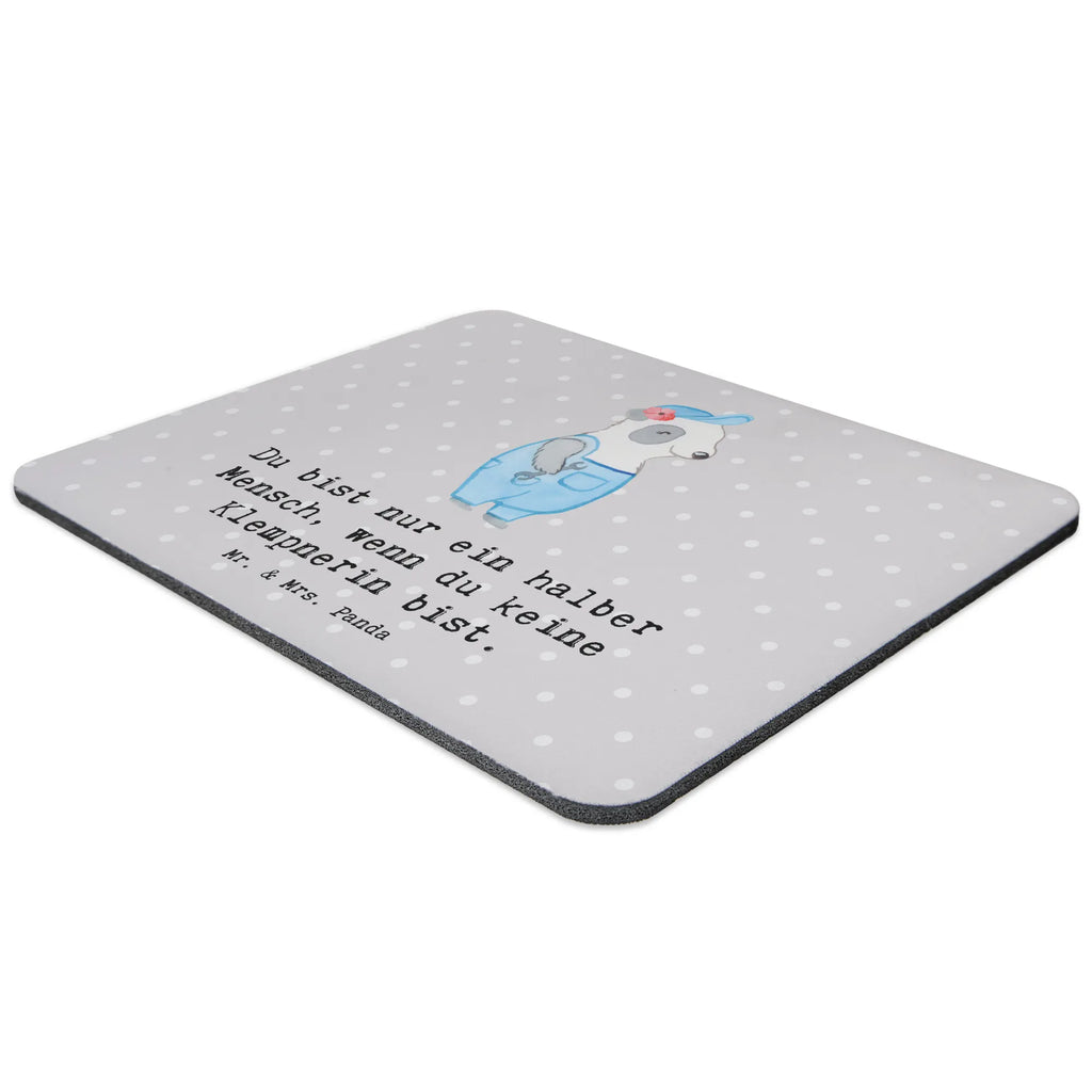 Mauspad Klempnerin mit Herz Mousepad, Computer zubehör, Büroausstattung, PC Zubehör, Arbeitszimmer, Mauspad, Einzigartiges Mauspad, Designer Mauspad, Mausunterlage, Mauspad Büro, Beruf, Ausbildung, Jubiläum, Abschied, Rente, Kollege, Kollegin, Geschenk, Schenken, Arbeitskollege, Mitarbeiter, Firma, Danke, Dankeschön, Klempnerin, Handwerkerin, Installateurin, Meisterin, Gesellenprüfung, Fachbetrieb, Bauklempnerin, Sanitärinstallationen