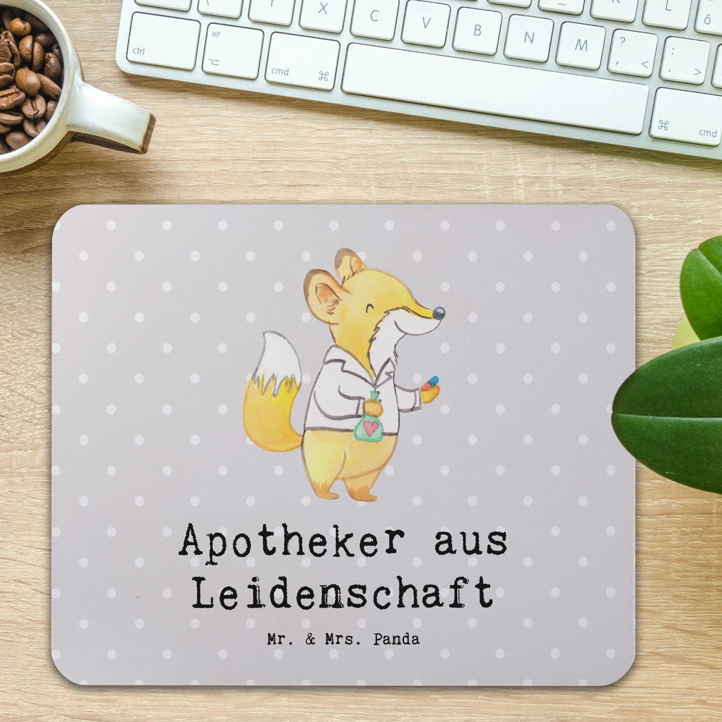 Mauspad Apotheker aus Leidenschaft Mousepad, Computer zubehör, Büroausstattung, PC Zubehör, Arbeitszimmer, Mauspad, Einzigartiges Mauspad, Designer Mauspad, Mausunterlage, Mauspad Büro, Beruf, Ausbildung, Jubiläum, Abschied, Rente, Kollege, Kollegin, Geschenk, Schenken, Arbeitskollege, Mitarbeiter, Firma, Danke, Dankeschön, Apotheker, Pharmazie, Staatsexamen, Approbation, Eröffnung Apotheke