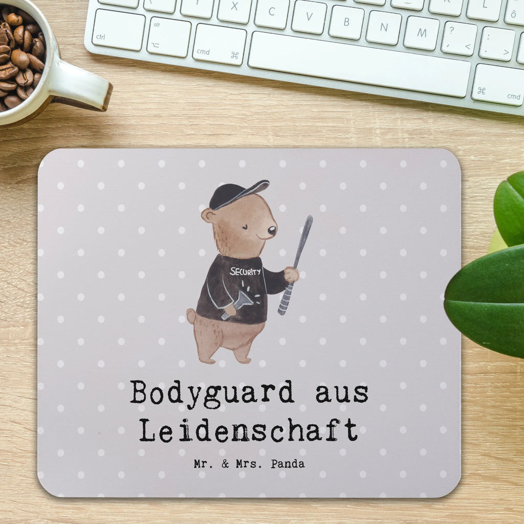 Mauspad Bodyguard aus Leidenschaft Mousepad, Computer zubehör, Büroausstattung, PC Zubehör, Arbeitszimmer, Mauspad, Einzigartiges Mauspad, Designer Mauspad, Mausunterlage, Mauspad Büro, Beruf, Ausbildung, Jubiläum, Abschied, Rente, Kollege, Kollegin, Geschenk, Schenken, Arbeitskollege, Mitarbeiter, Firma, Danke, Dankeschön, Bodyguard, Personenschützer