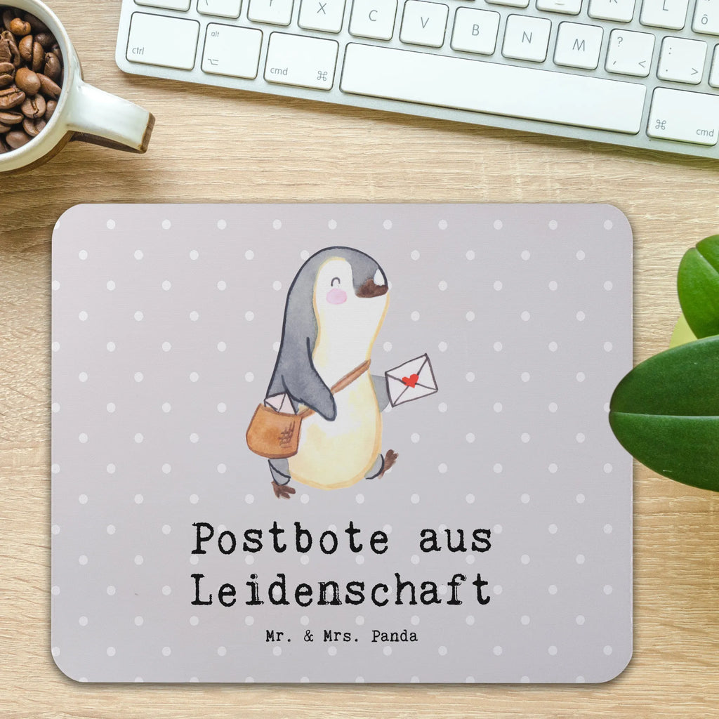 Mauspad Postbote aus Leidenschaft Mousepad, Computer zubehör, Büroausstattung, PC Zubehör, Arbeitszimmer, Mauspad, Einzigartiges Mauspad, Designer Mauspad, Mausunterlage, Mauspad Büro, Beruf, Ausbildung, Jubiläum, Abschied, Rente, Kollege, Kollegin, Geschenk, Schenken, Arbeitskollege, Mitarbeiter, Firma, Danke, Dankeschön, Postbote, Briefzusteller, Briefträger, Postler