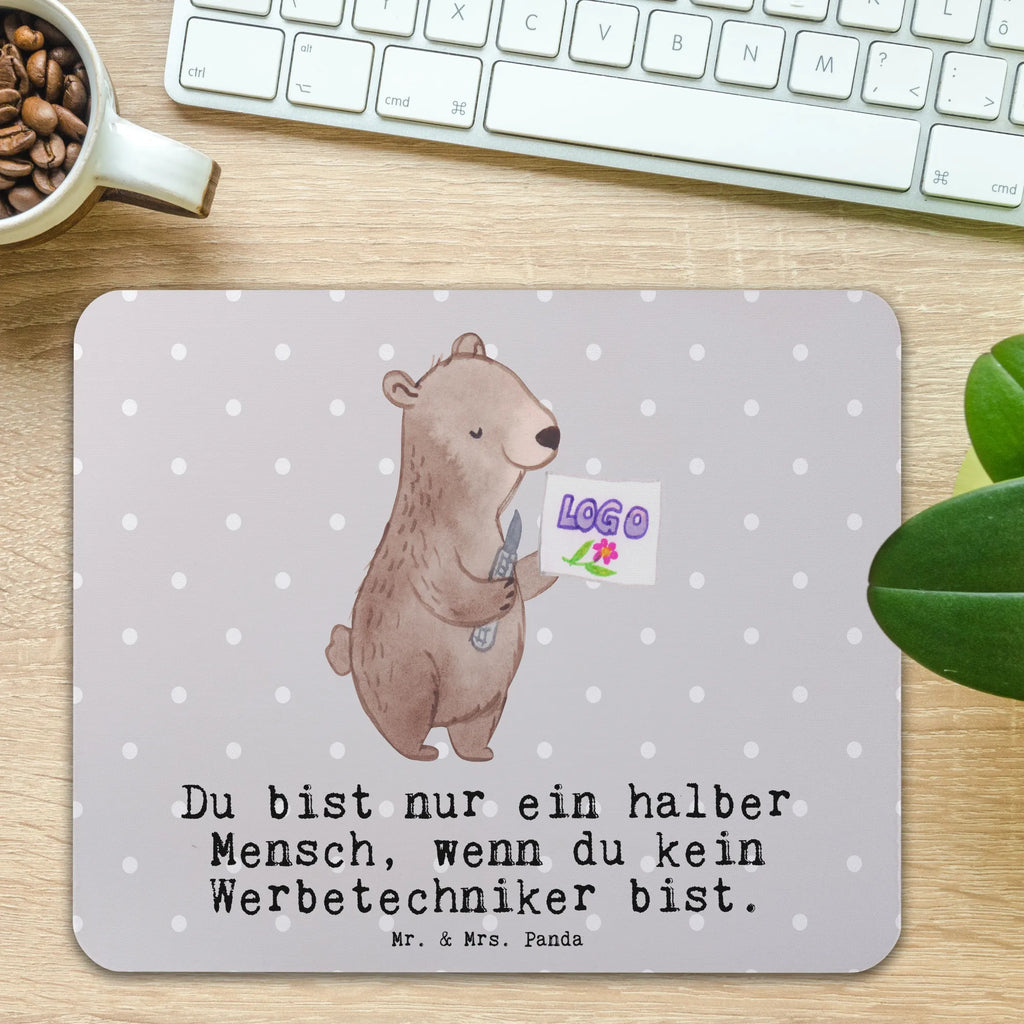 Mauspad Werbetechniker mit Herz Mousepad, Computer zubehör, Büroausstattung, PC Zubehör, Arbeitszimmer, Mauspad, Einzigartiges Mauspad, Designer Mauspad, Mausunterlage, Mauspad Büro, Beruf, Ausbildung, Jubiläum, Abschied, Rente, Kollege, Kollegin, Geschenk, Schenken, Arbeitskollege, Mitarbeiter, Firma, Danke, Dankeschön