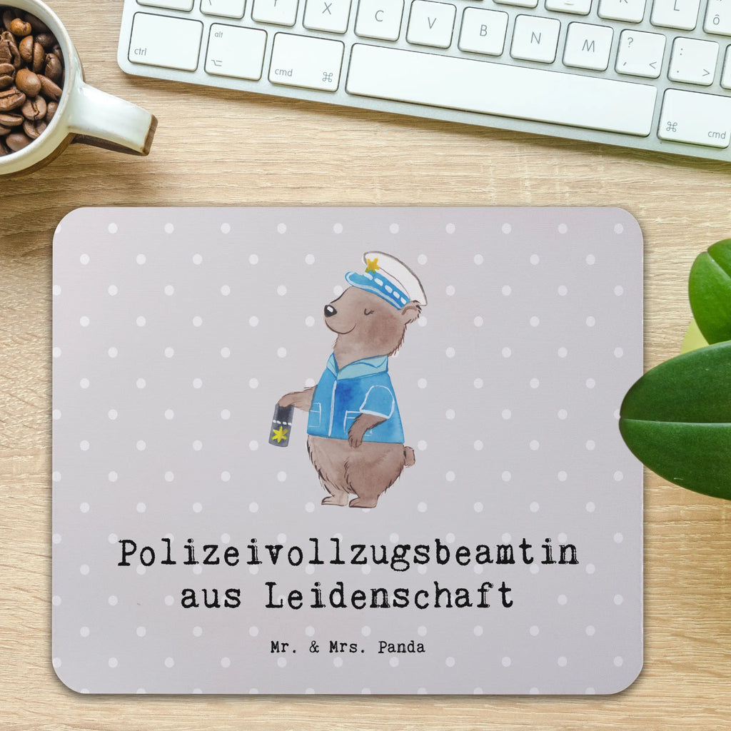 Mauspad Polizeivollzugsbeamtin aus Leidenschaft Mousepad, Computer zubehör, Büroausstattung, PC Zubehör, Arbeitszimmer, Mauspad, Einzigartiges Mauspad, Designer Mauspad, Mausunterlage, Mauspad Büro, Beruf, Ausbildung, Jubiläum, Abschied, Rente, Kollege, Kollegin, Geschenk, Schenken, Arbeitskollege, Mitarbeiter, Firma, Danke, Dankeschön, Polizeivollzugsbeamte, Polizistin Polizei