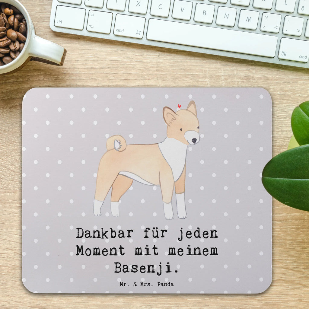 Mauspad Basenji Moment Mousepad, Computer zubehör, Büroausstattung, PC Zubehör, Arbeitszimmer, Mauspad, Einzigartiges Mauspad, Designer Mauspad, Mausunterlage, Mauspad Büro, Hund, Hunderasse, Rassehund, Hundebesitzer, Geschenk, Tierfreund, Schenken, Welpe, Kongo-Terrier, Basenji