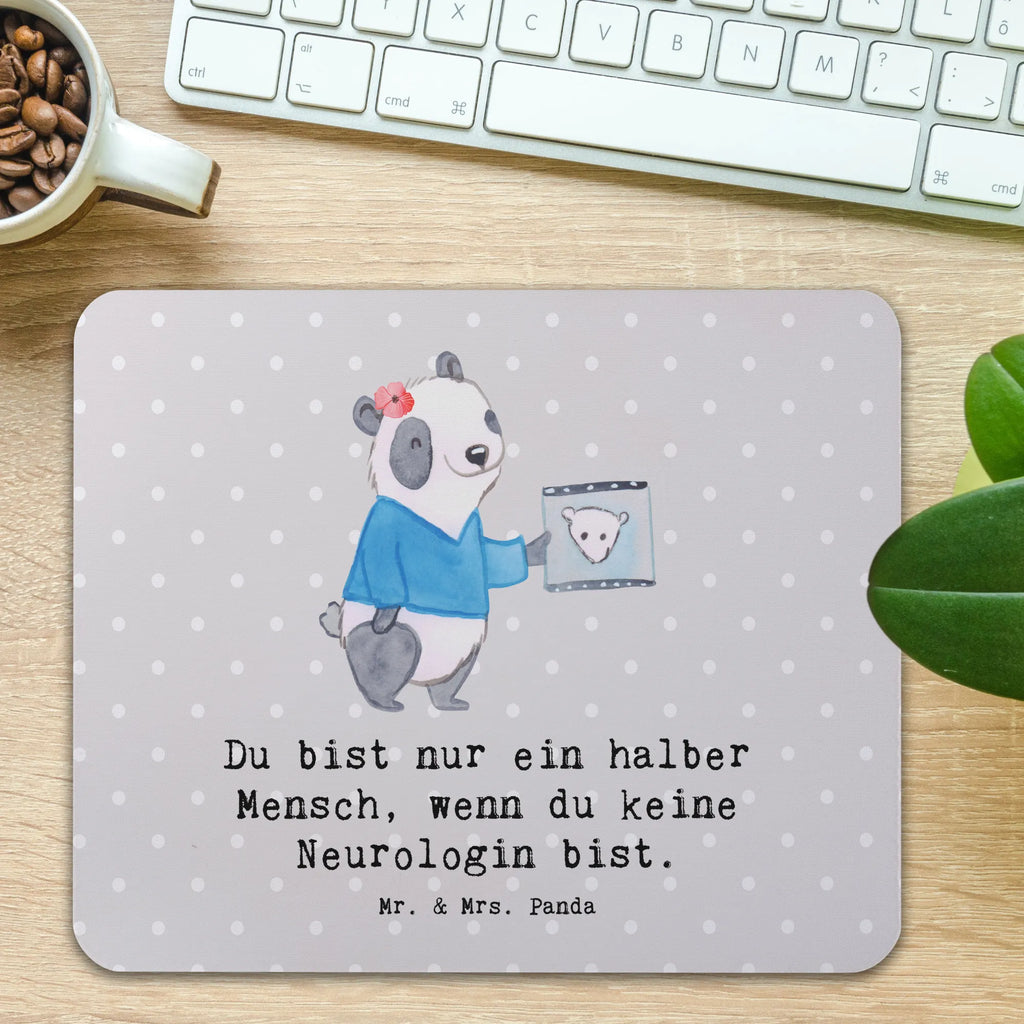 Mauspad Neurologin mit Herz Mousepad, Computer zubehör, Büroausstattung, PC Zubehör, Arbeitszimmer, Mauspad, Einzigartiges Mauspad, Designer Mauspad, Mausunterlage, Mauspad Büro, Beruf, Ausbildung, Jubiläum, Abschied, Rente, Kollege, Kollegin, Geschenk, Schenken, Arbeitskollege, Mitarbeiter, Firma, Danke, Dankeschön, Neurologin, Neurologie, Mediziner, Medizinstudium