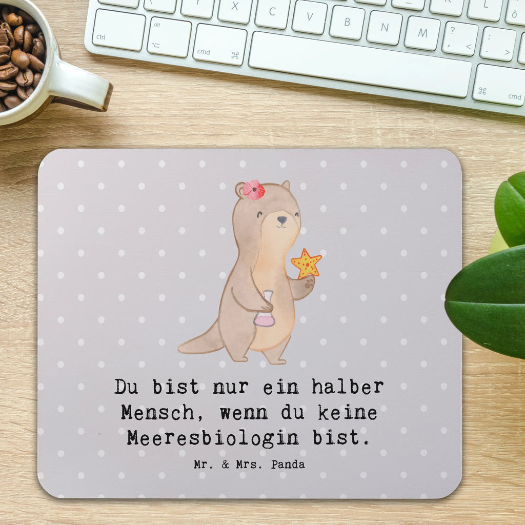 Mauspad Meeresbiologin mit Herz Mousepad, Computer zubehör, Büroausstattung, PC Zubehör, Arbeitszimmer, Mauspad, Einzigartiges Mauspad, Designer Mauspad, Mausunterlage, Mauspad Büro, Beruf, Ausbildung, Jubiläum, Abschied, Rente, Kollege, Kollegin, Geschenk, Schenken, Arbeitskollege, Mitarbeiter, Firma, Danke, Dankeschön, Meeresbiologin, Meereskundlerin, Naturwissenschaftlerin, Meeresforscherin, maritime Forschung, Studium