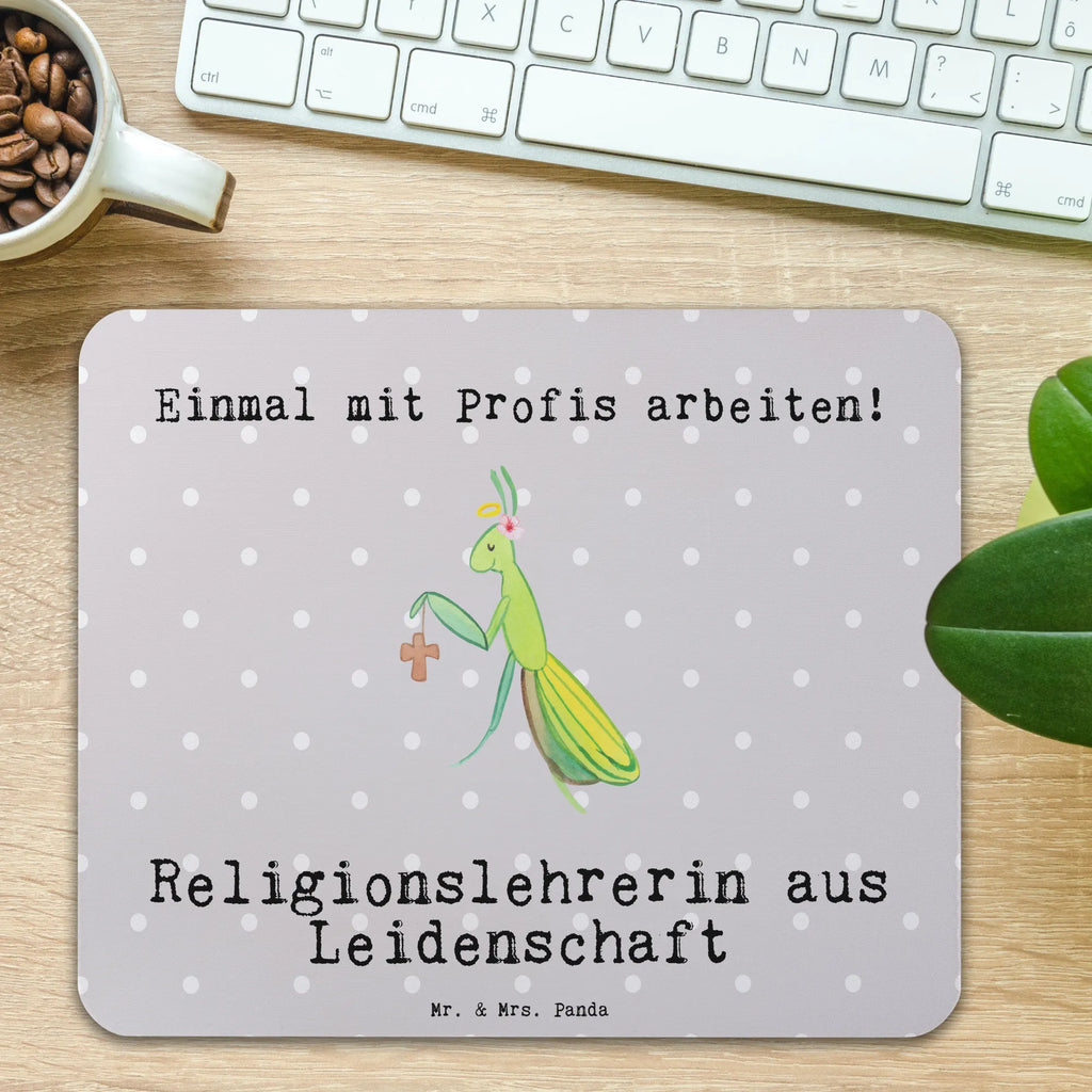 Mauspad Religionslehrerin aus Leidenschaft Mousepad, Computer zubehör, Büroausstattung, PC Zubehör, Arbeitszimmer, Mauspad, Einzigartiges Mauspad, Designer Mauspad, Mausunterlage, Mauspad Büro, Beruf, Ausbildung, Jubiläum, Abschied, Rente, Kollege, Kollegin, Geschenk, Schenken, Arbeitskollege, Mitarbeiter, Firma, Danke, Dankeschön, Religionslehrerin, Reli Lehrerin, Schule, Grundschule