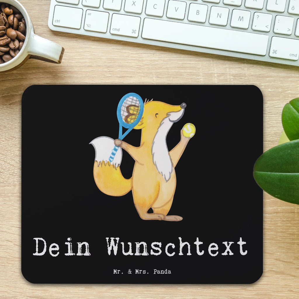 Personalisiertes Mauspad Fuchs Tennis spielen Personalisiertes Mousepad, Personalisiertes Mouse Pad, Personalisiertes Mauspad, Mauspad mit Namen, Mousepad mit Namen, Mauspad bedrucken, Mousepad bedrucken, Namensaufdruck, selbst bedrucken, Arbeitszimmer Geschenk, Büro Geschenk, Mouse Pad mit Namen, Selbst bedrucken, Individuelles Mauspad, Einzigartiges Mauspad, Mauspad mit Namen gestalten, Geschenk, Sport, Sportart, Hobby, Schenken, Danke, Dankeschön, Auszeichnung, Gewinn, Sportler, Tennis spielen, Tennisclub, Tennisverein, Tennis Turnier, Ballsportart