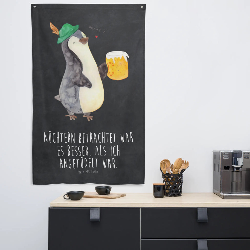 Wandteppich Pinguin Bier Wandbehang, Dekoration, Boho, Wandteppich, Wandtuch, Wanddeko, Tapisserie, Tapestry, Wandbild, Textil-Kunst, Schmuck-Wandbehang, Wand Deko, Kinderzimmer, Kinderzimmer Wand, Kinderzimmer Deko, Kinderzimmer Wanddeko, Pinguin, Pinguine, Bier, Oktoberfest