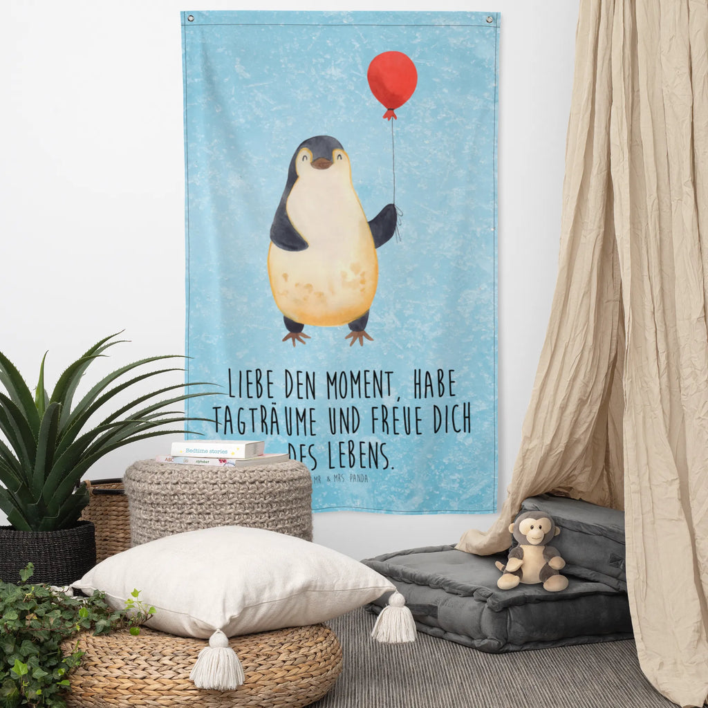 Wandteppich Pinguin Luftballon Wandbehang, Dekoration, Boho, Wandteppich, Wandtuch, Wanddeko, Tapisserie, Tapestry, Wandbild, Textil-Kunst, Schmuck-Wandbehang, Wand Deko, Kinderzimmer, Kinderzimmer Wand, Kinderzimmer Deko, Kinderzimmer Wanddeko, Pinguin, Pinguine, Luftballon, Tagträume, Lebenslust, Geschenk Freundin, Geschenkidee, beste Freundin, Motivation, Neustart, neues Leben, Liebe, Glück