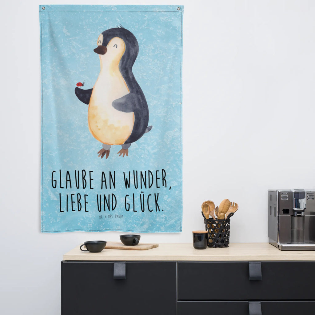 Wandteppich Pinguin Marienkäfer Wandbehang, Dekoration, Boho, Wandteppich, Wandtuch, Wanddeko, Tapisserie, Tapestry, Wandbild, Textil-Kunst, Schmuck-Wandbehang, Wand Deko, Kinderzimmer, Kinderzimmer Wand, Kinderzimmer Deko, Kinderzimmer Wanddeko, Pinguin, Pinguine, Marienkäfer, Liebe, Wunder, Glück, Freude, Lebensfreude