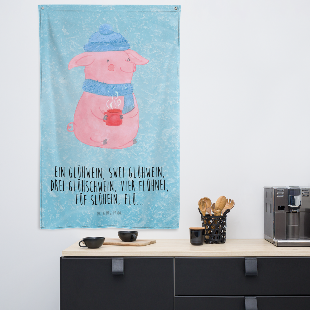 Wandteppich Lallelndes Glühschwein Wandbehang, Dekoration, Boho, Wandteppich, Wandtuch, Wanddeko, Tapisserie, Tapestry, Wandbild, Textil-Kunst, Schmuck-Wandbehang, Wand Deko, Kinderzimmer, Kinderzimmer Wand, Kinderzimmer Deko, Kinderzimmer Wanddeko, Winter, Weihnachten, Weihnachtsdeko, Nikolaus, Advent, Heiligabend, Wintermotiv, Glühwein, Betrunken, Weihnachtsmarkt, Spruch