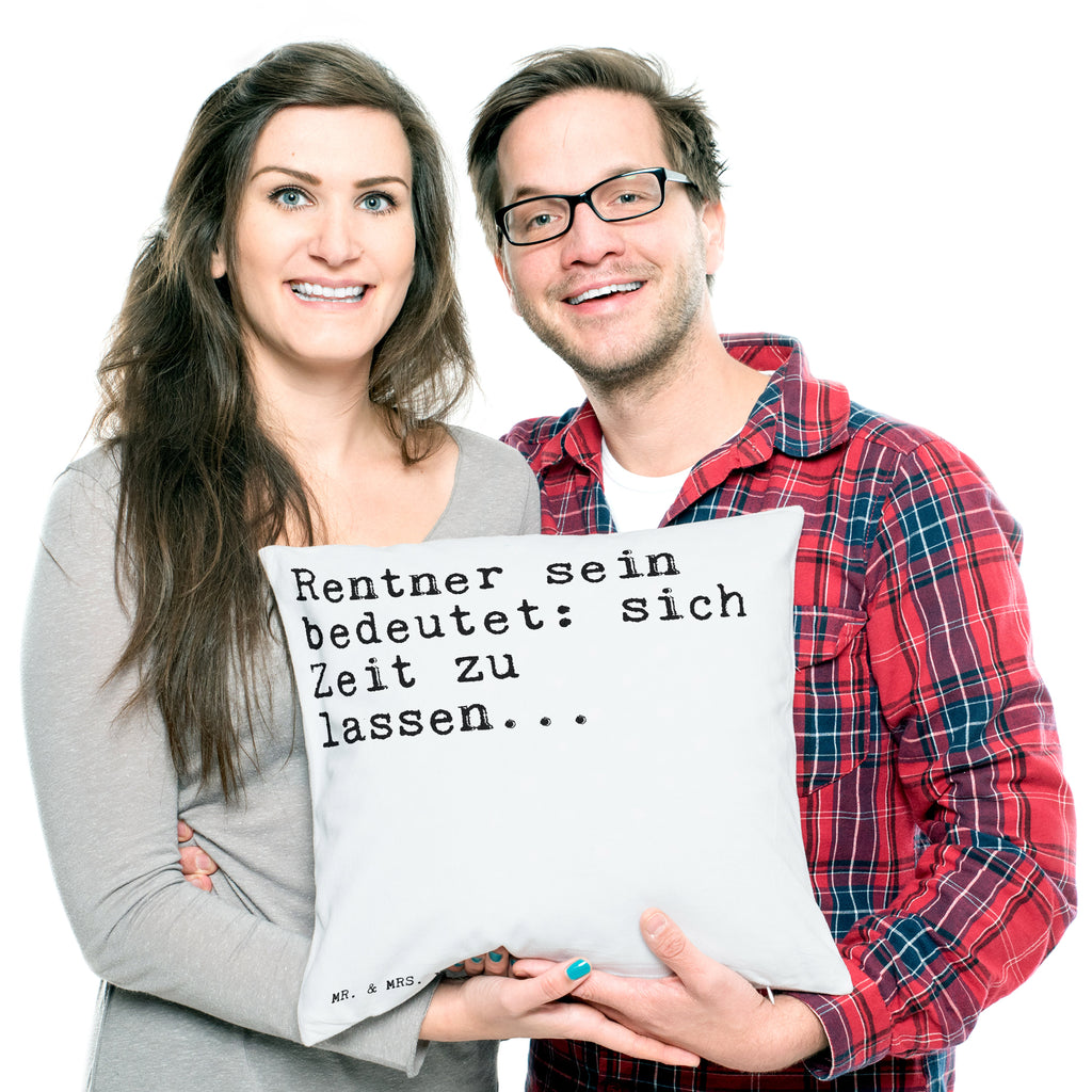 40x40 Kissen Sprüche und Zitate Rentner sein bedeutet: sich Zeit zu lassen... Kissenhülle, Kopfkissen, Sofakissen, Dekokissen, Motivkissen, sofakissen, sitzkissen, Kissen, Kissenbezüge, Kissenbezug 40x40, Kissen 40x40, Kissenhülle 40x40, Zierkissen, Couchkissen, Dekokissen Sofa, Sofakissen 40x40, Dekokissen 40x40, Kopfkissen 40x40, Kissen 40x40 Waschbar, Spruch, Sprüche, lustige Sprüche, Weisheiten, Zitate, Spruch Geschenke, Spruch Sprüche Weisheiten Zitate Lustig Weisheit Worte