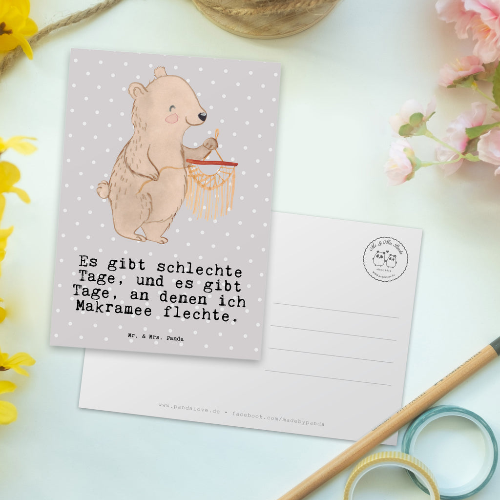 Postkarte Bär Makramee Tage Postkarte, Karte, Geschenkkarte, Grußkarte, Einladung, Ansichtskarte, Geburtstagskarte, Einladungskarte, Dankeskarte, Ansichtskarten, Einladung Geburtstag, Einladungskarten Geburtstag, Geschenk, Sport, Sportart, Hobby, Schenken, Danke, Dankeschön, Auszeichnung, Gewinn, Sportler, Makramee, Basteln, Basteln mit Makramee