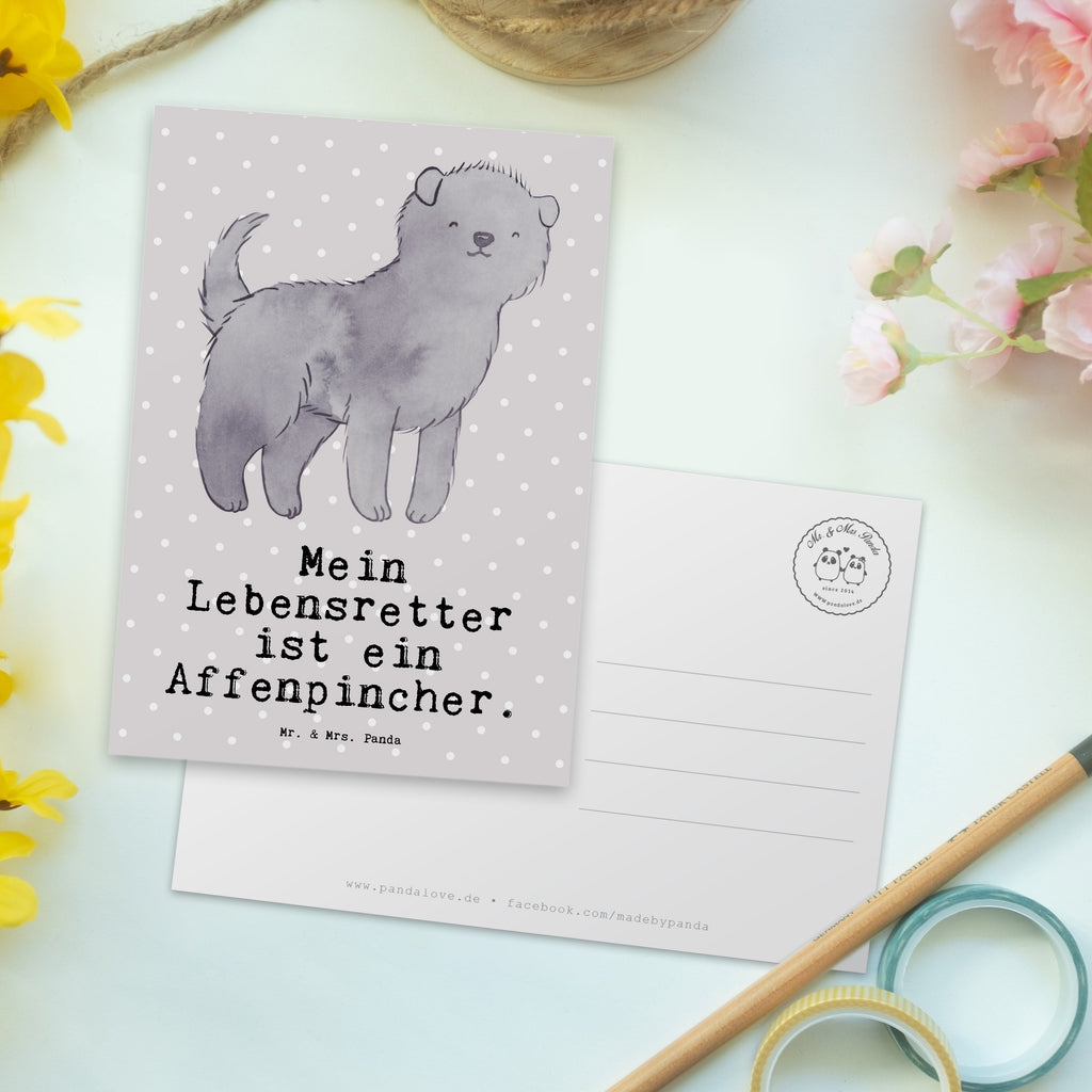 Postkarte Affenpincher Lebensretter Postkarte, Karte, Geschenkkarte, Grußkarte, Einladung, Ansichtskarte, Geburtstagskarte, Einladungskarte, Dankeskarte, Ansichtskarten, Einladung Geburtstag, Einladungskarten Geburtstag, Hund, Hunderasse, Rassehund, Hundebesitzer, Geschenk, Tierfreund, Schenken, Welpe, Affenpincher