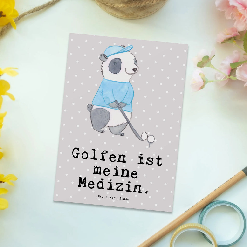 Postkarte Panda Golfen Postkarte, Karte, Geschenkkarte, Grußkarte, Einladung, Ansichtskarte, Geburtstagskarte, Einladungskarte, Dankeskarte, Ansichtskarten, Einladung Geburtstag, Einladungskarten Geburtstag, Geschenk, Sport, Sportart, Hobby, Schenken, Danke, Dankeschön, Auszeichnung, Gewinn, Sportler, Golfen, Golf spielen, Golfplatz, Golfturnier, Golf Verein