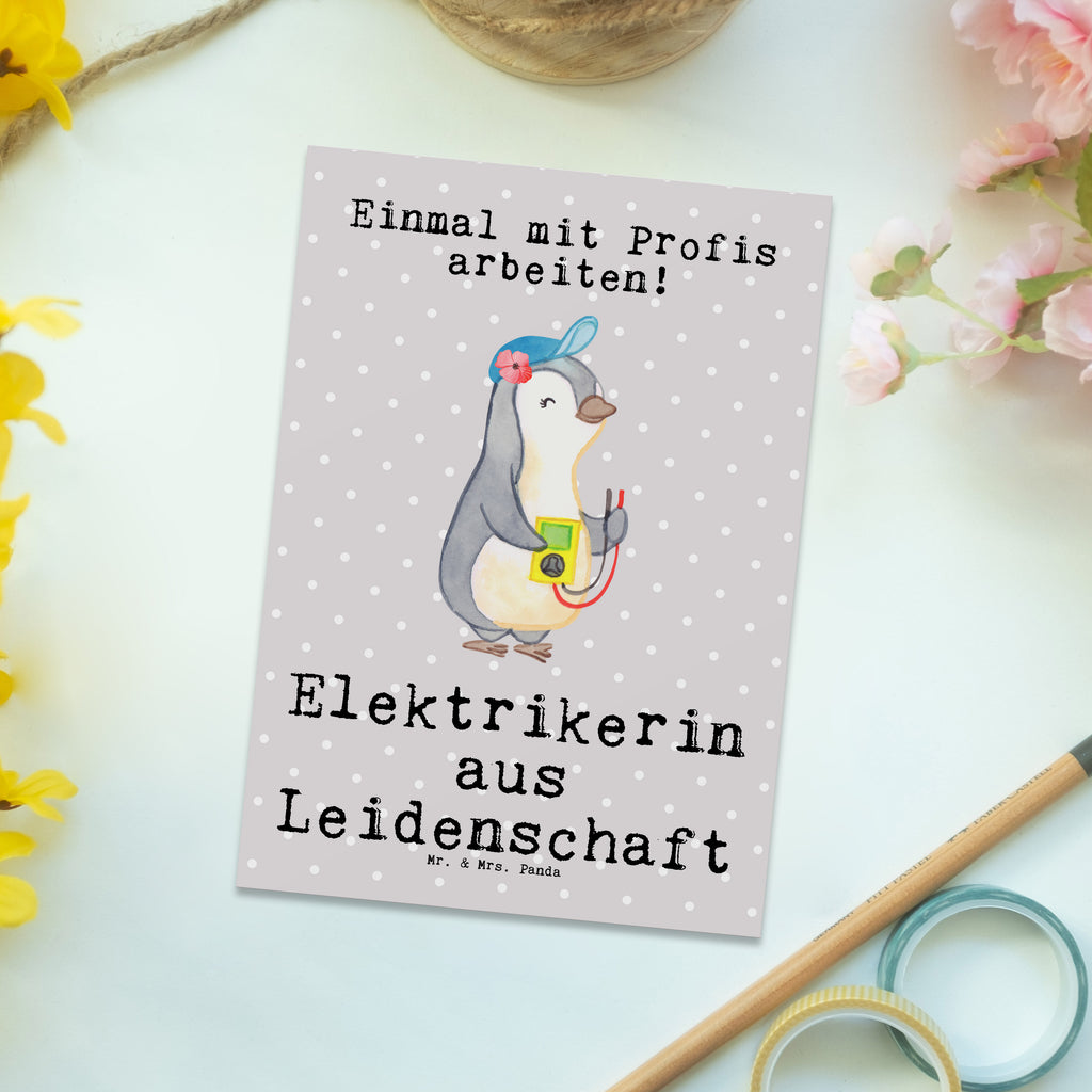 Postkarte Elektrikerin Leidenschaft Postkarte, Karte, Geschenkkarte, Grußkarte, Einladung, Ansichtskarte, Geburtstagskarte, Einladungskarte, Dankeskarte, Ansichtskarten, Einladung Geburtstag, Einladungskarten Geburtstag, Beruf, Ausbildung, Jubiläum, Abschied, Rente, Kollege, Kollegin, Geschenk, Schenken, Arbeitskollege, Mitarbeiter, Firma, Danke, Dankeschön, Elektrikerin, Elektronmonteurin, Elektrotechnikerin, Elektroinstallateurin, Elektromeisterin, Gesellenprüfung