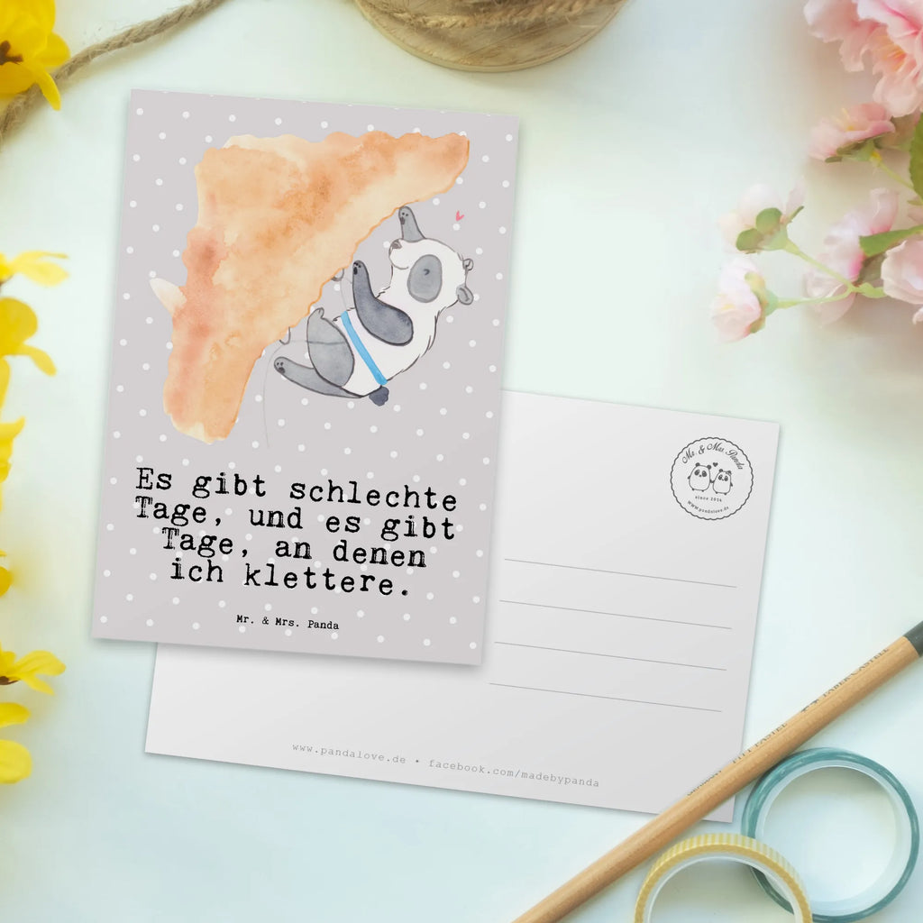 Postkarte Panda Klettern Postkarte, Karte, Geschenkkarte, Grußkarte, Einladung, Ansichtskarte, Geburtstagskarte, Einladungskarte, Dankeskarte, Ansichtskarten, Einladung Geburtstag, Einladungskarten Geburtstag, Geschenk, Sport, Sportart, Hobby, Schenken, Danke, Dankeschön, Auszeichnung, Gewinn, Sportler, Klettern, Bouldern, Kletterhalle, Klettersport