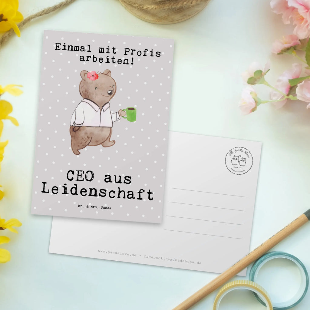 Postkarte CEO aus Leidenschaft Postkarte, Karte, Geschenkkarte, Grußkarte, Einladung, Ansichtskarte, Geburtstagskarte, Einladungskarte, Dankeskarte, Ansichtskarten, Einladung Geburtstag, Einladungskarten Geburtstag, Beruf, Ausbildung, Jubiläum, Abschied, Rente, Kollege, Kollegin, Geschenk, Schenken, Arbeitskollege, Mitarbeiter, Firma, Danke, Dankeschön, CEO, Chef, Führungskraft, Geschäftsinhaber, Firmeninhaber, Unternehmensinhaber, Direktor, Leiter