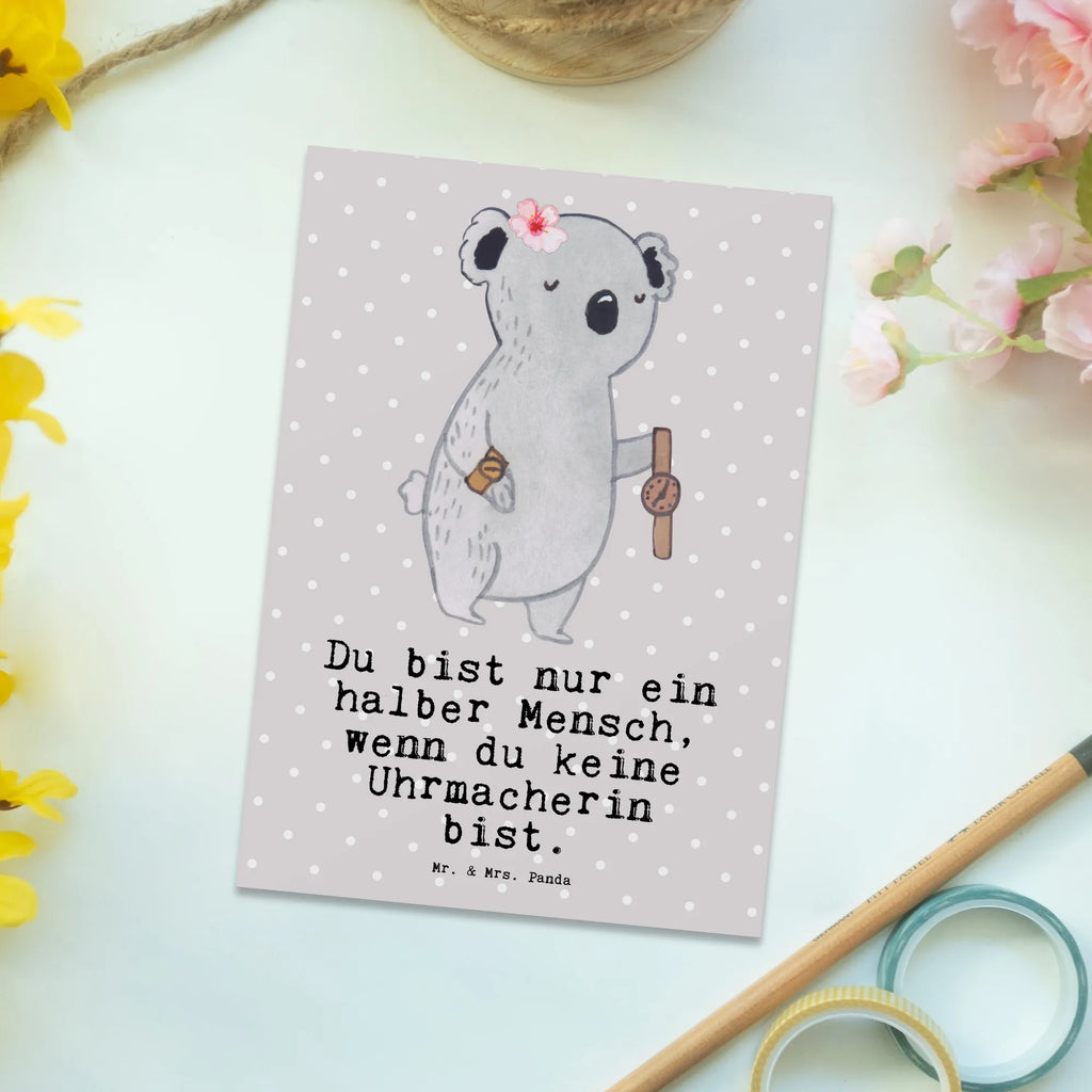 Postkarte Uhrmacherin mit Herz Postkarte, Karte, Geschenkkarte, Grußkarte, Einladung, Ansichtskarte, Geburtstagskarte, Einladungskarte, Dankeskarte, Ansichtskarten, Einladung Geburtstag, Einladungskarten Geburtstag, Beruf, Ausbildung, Jubiläum, Abschied, Rente, Kollege, Kollegin, Geschenk, Schenken, Arbeitskollege, Mitarbeiter, Firma, Danke, Dankeschön