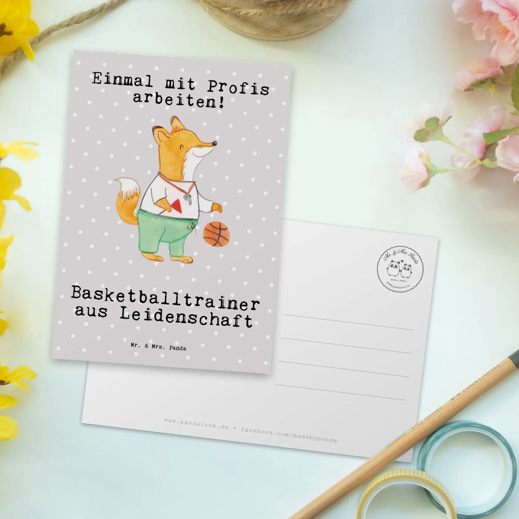 Postkarte Basketballtrainer aus Leidenschaft Postkarte, Karte, Geschenkkarte, Grußkarte, Einladung, Ansichtskarte, Geburtstagskarte, Einladungskarte, Dankeskarte, Ansichtskarten, Einladung Geburtstag, Einladungskarten Geburtstag, Beruf, Ausbildung, Jubiläum, Abschied, Rente, Kollege, Kollegin, Geschenk, Schenken, Arbeitskollege, Mitarbeiter, Firma, Danke, Dankeschön, Basketballtrainer, Basketball, Sport, Ballsport, Basketballcoach, Basketballer, Verein