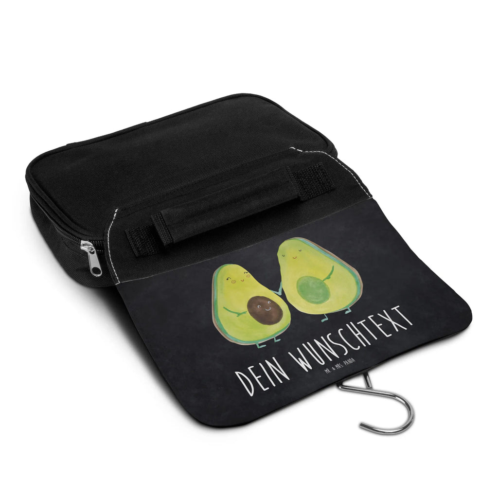 Personalisierter Kulturbeutel Avocado Pärchen Personalisierter Kulturbeutel, Personalisierte Waschtasche, Personalisierte Kosmetiktasche, Damen, Herren, Personalisierte Aufbewahrungstasche, Personalisierte Schminktasche, Personalisierter Kosmetikbeutel, Personalisierter Organizer, Personalisierte Kulturtasche, Personalisierte Schminkutensil, Personalisierung, Wunschtext, Wunschname, Selbst bedrucken, Kulturbeutel mit Namen, Avocado, Veggie, Vegan, Gesund, Avocuddle, Liebe, Schwangerschaft, Familie, Babyshower, Babyparty, Hochzeit, Kinder, Avocados, Geburt