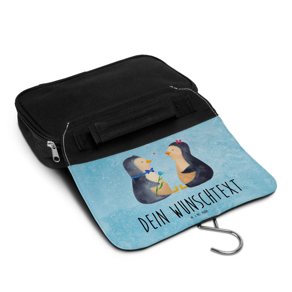 Personalisierter Kulturbeutel Pinguin Pärchen Personalisierter Kulturbeutel, Personalisierte Waschtasche, Personalisierte Kosmetiktasche, Damen, Herren, Personalisierte Aufbewahrungstasche, Personalisierte Schminktasche, Personalisierter Kosmetikbeutel, Personalisierter Organizer, Personalisierte Kulturtasche, Personalisierte Schminkutensil, Personalisierung, Wunschtext, Wunschname, Selbst bedrucken, Kulturbeutel mit Namen, Pinguin, Pinguine, Liebe, Liebespaar, Liebesbeweis, Liebesgeschenk, Verlobung, Jahrestag, Hochzeitstag, Hochzeit, Hochzeitsgeschenk, große Liebe, Traumpaar