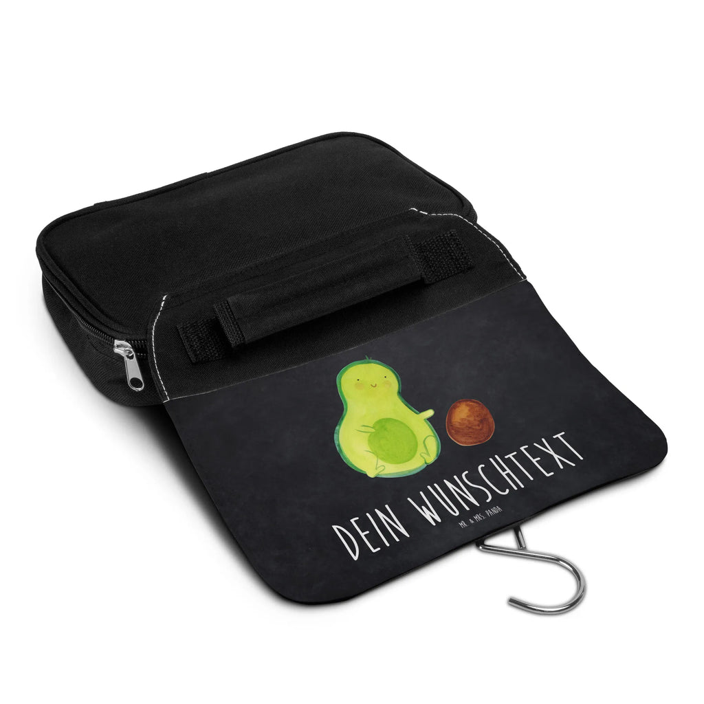 Personalisierter Kulturbeutel Avocado Kern rollt Personalisierter Kulturbeutel, Personalisierte Waschtasche, Personalisierte Kosmetiktasche, Damen, Herren, Personalisierte Aufbewahrungstasche, Personalisierte Schminktasche, Personalisierter Kosmetikbeutel, Personalisierter Organizer, Personalisierte Kulturtasche, Personalisierte Schminkutensil, Personalisierung, Wunschtext, Wunschname, Selbst bedrucken, Kulturbeutel mit Namen, Avocado, Veggie, Vegan, Gesund, Avocados, Schwanger, Geburt, Geburtstag, Säugling, Kind, erstes Kind, zur Geburt, Schwangerschaft, Babyparty, Baby, große Liebe, Liebe, Love