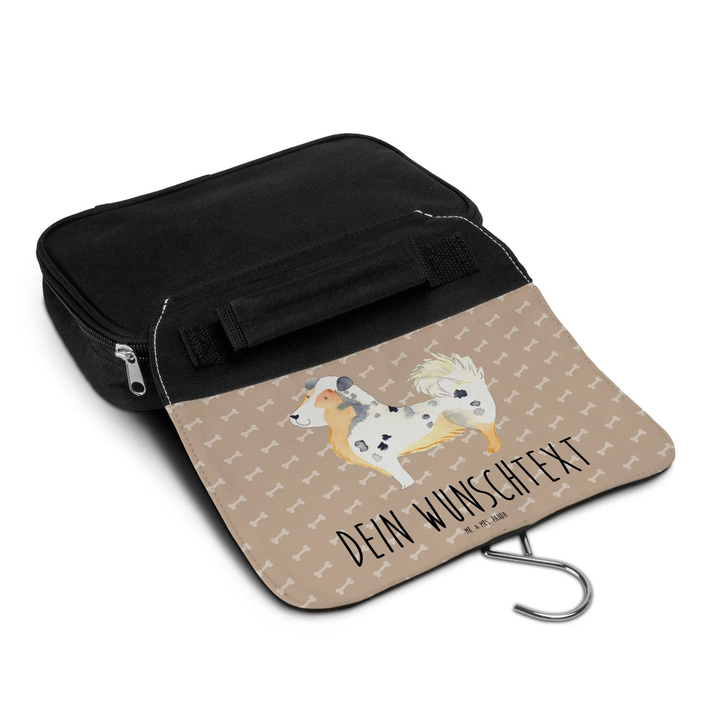 Personalisierter Kulturbeutel Hund Australien Shepherd Personalisierter Kulturbeutel, Personalisierte Waschtasche, Personalisierte Kosmetiktasche, Damen, Herren, Personalisierte Aufbewahrungstasche, Personalisierte Schminktasche, Personalisierter Kosmetikbeutel, Personalisierter Organizer, Personalisierte Kulturtasche, Personalisierte Schminkutensil, Personalisierung, Wunschtext, Wunschname, Selbst bedrucken, Kulturbeutel mit Namen, Hund, Hundemotiv, Haustier, Hunderasse, Tierliebhaber, Hundebesitzer, Sprüche, Australien Shepherd, Shepherd, Hundeliebe, Familienhund, Spruch