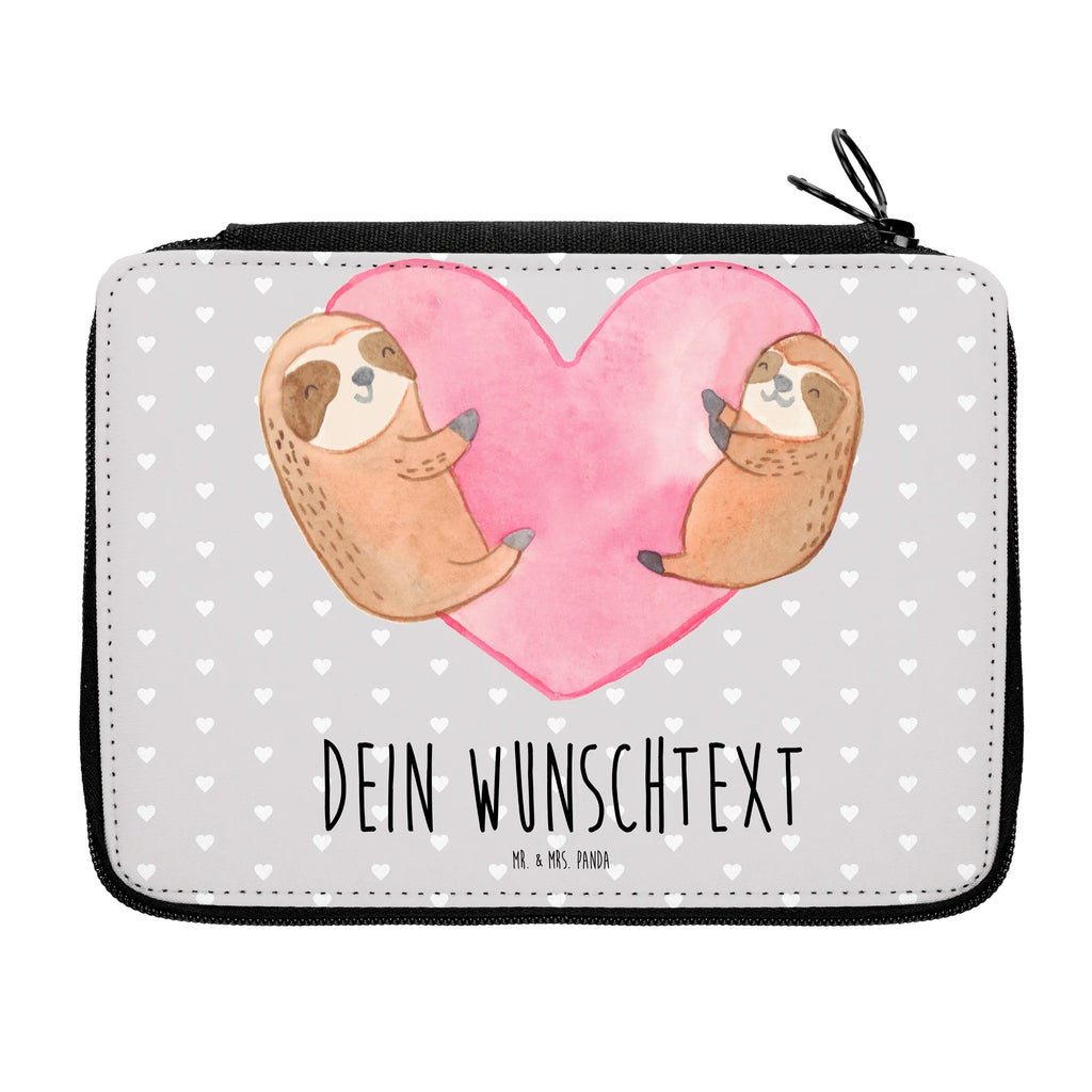 Personalisierte Federmappe Faultiere Herz Personalisierte Federmappe, Personalisierte Stiftetasche, PersonalisierteS Stifte Etui, Schule, Einschulung, Geschenk, Kind, Schüler, Schülerin, Personalisierte Stifterolle, PersonalisierteS Federmäppchen, Motiv, Grundschule, Federmäppchen bedruckt, Büro Stifte Etui, Bestückte Federmappe, Kinder Federmappe, Federmappe Einschulung, Federmappe mit Namen, Stiftemappe mit Namen, Stifterolle mit Namen, Federmäppchen mit Namen, Liebe, Partner, Freund, Freundin, Ehemann, Ehefrau, Heiraten, Verlobung, Heiratsantrag, Liebesgeschenk, Jahrestag, Hocheitstag, Valentinstag, Geschenk für Frauen, Hochzeitstag, Mitbringsel, Geschenk für Freundin, Geschenk für Partner, Liebesbeweis, für Männer, für Ehemann